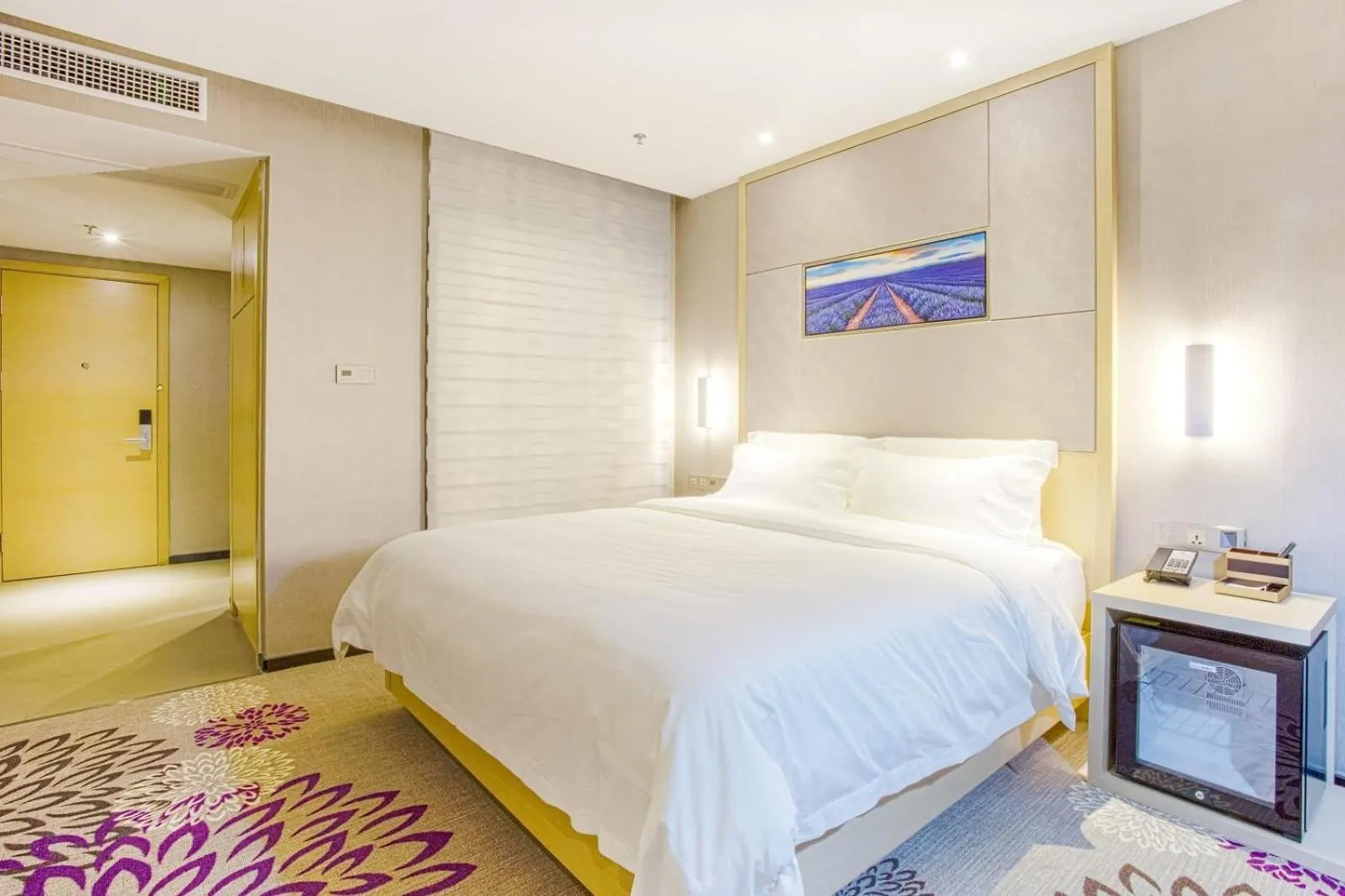 Bed in Lavande Hotel Nanchang Qingshanhu Wanda Branch