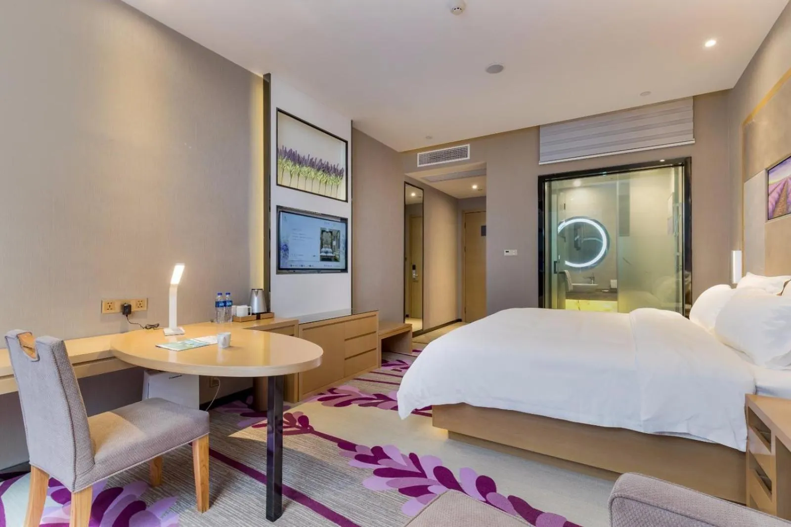 Bed in Lavande Hotel Guangzhou Sunac Cultural Tourism City Branch