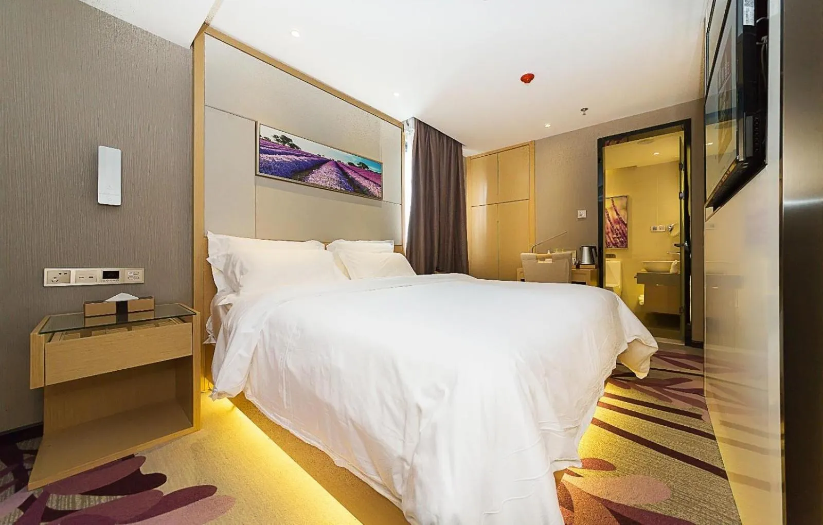 Bed in Lavande Hotels Weihai Weigao Square Branch