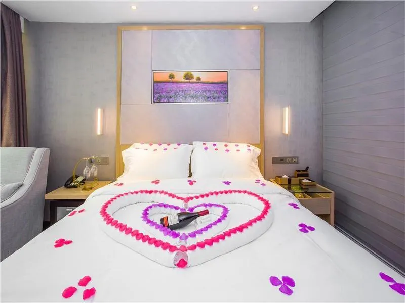 Lavande Hotel (Ganzhou Golden Plaza Branch)