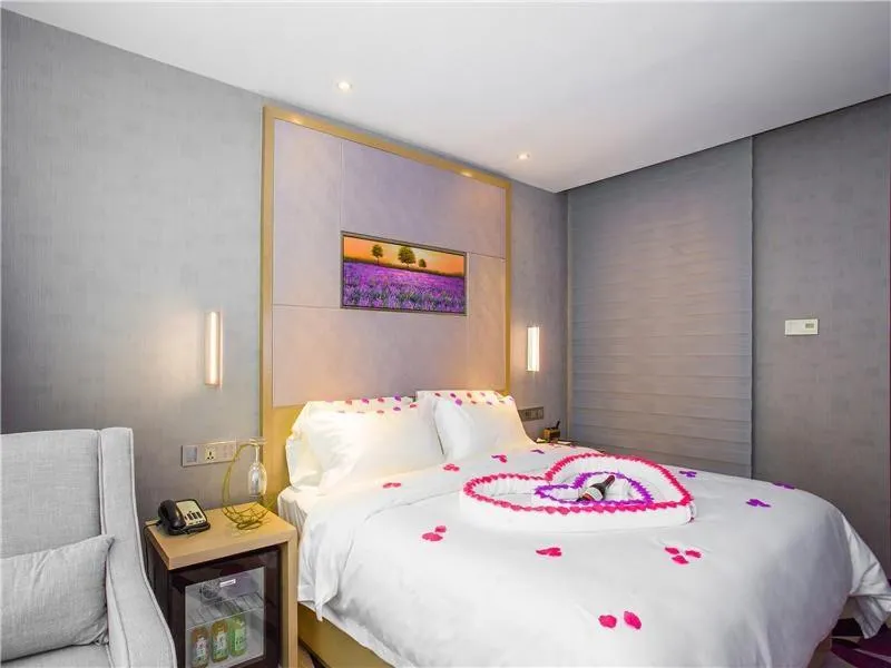 Lavande Hotel (Ganzhou Golden Plaza Branch)