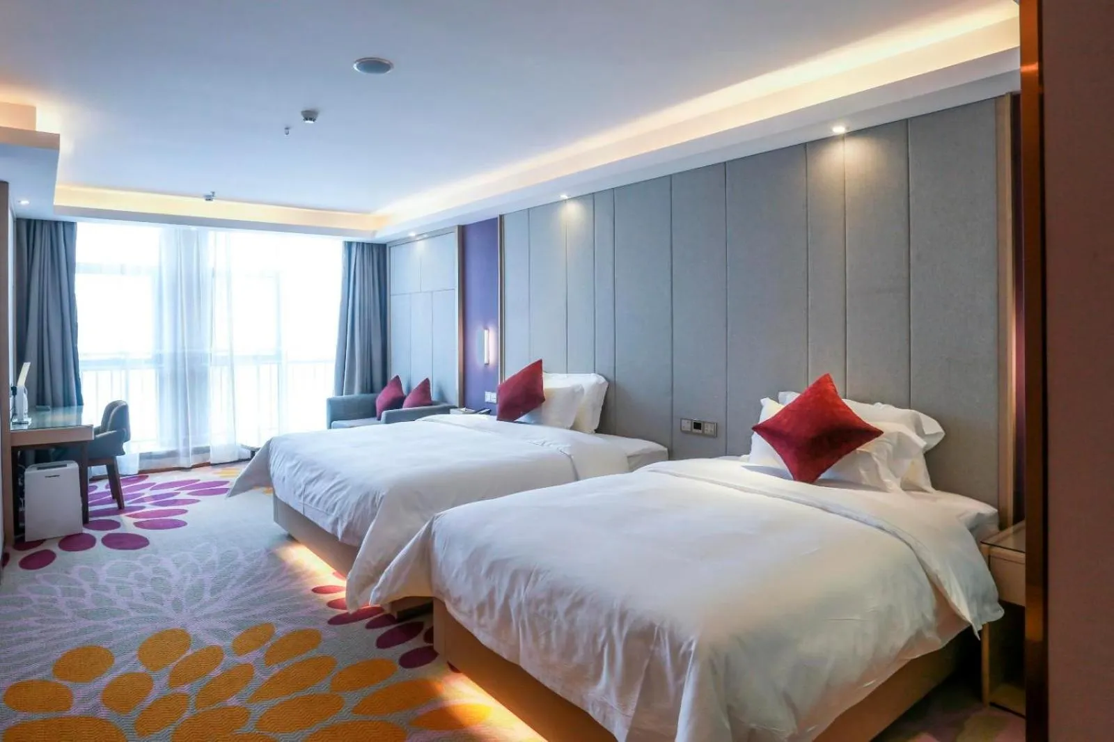 Lavande Hotel (Linyi Yinan Junyue Shopping Center Branch)