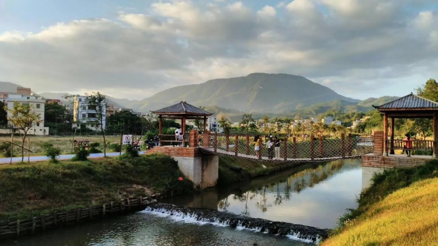 Lavande Hotel (Xinyi Fuhai Building Branch)