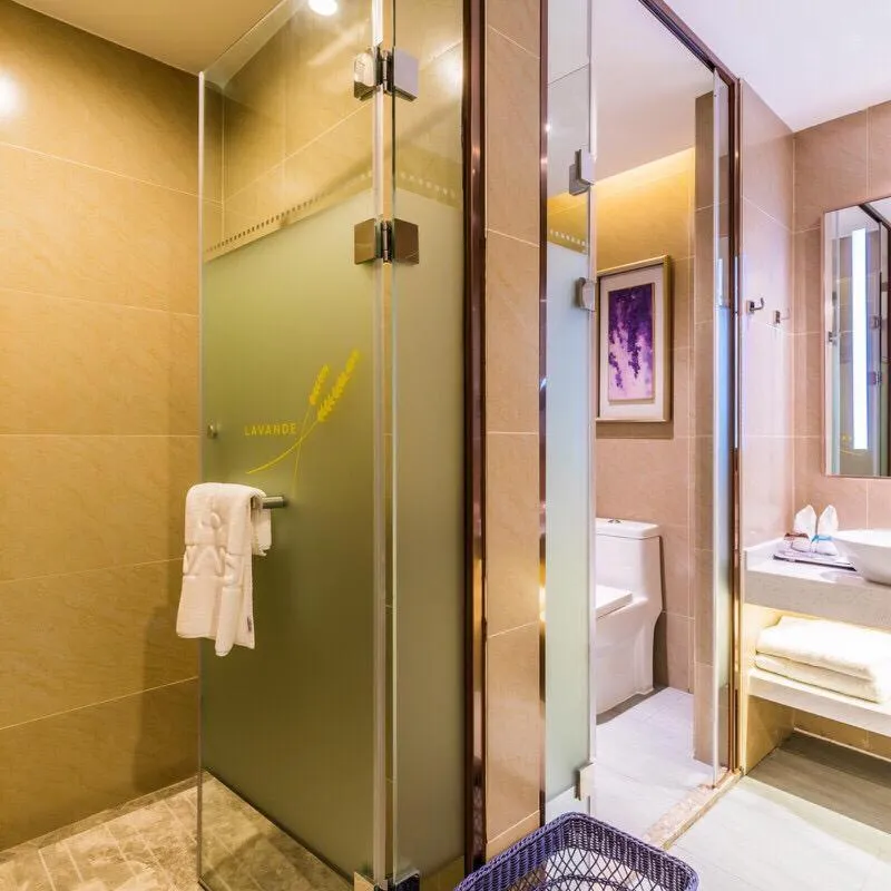 Lavande Hotel (Gaozhou Xiantai Bridge Branch)