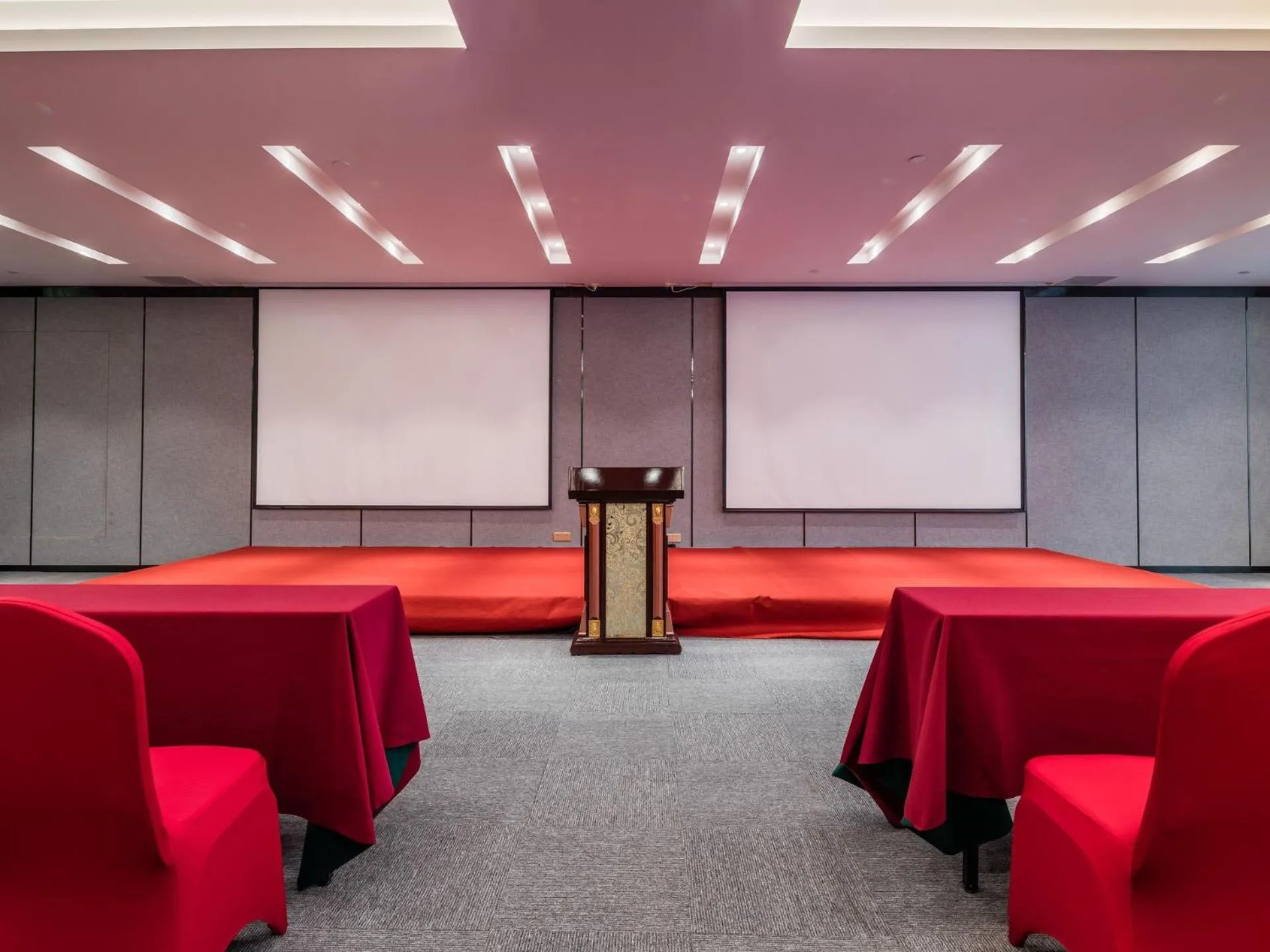 Lavande Hotel (Ganzhou Railway Station Branch)