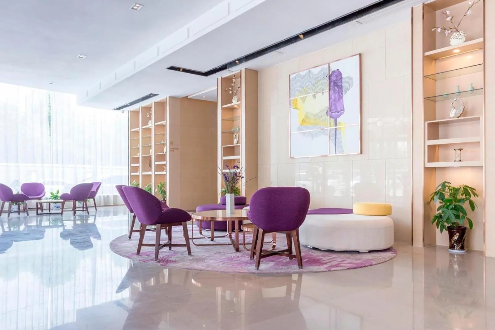 Lavande Hotel (Nanchang Liantang Xiaolan Industrial Park Branch)