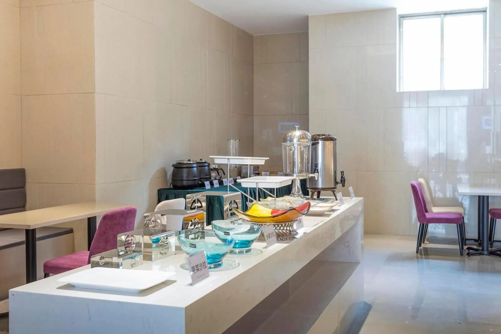 Lavande Hotel (Nanchang Liantang Xiaolan Industrial Park Branch)