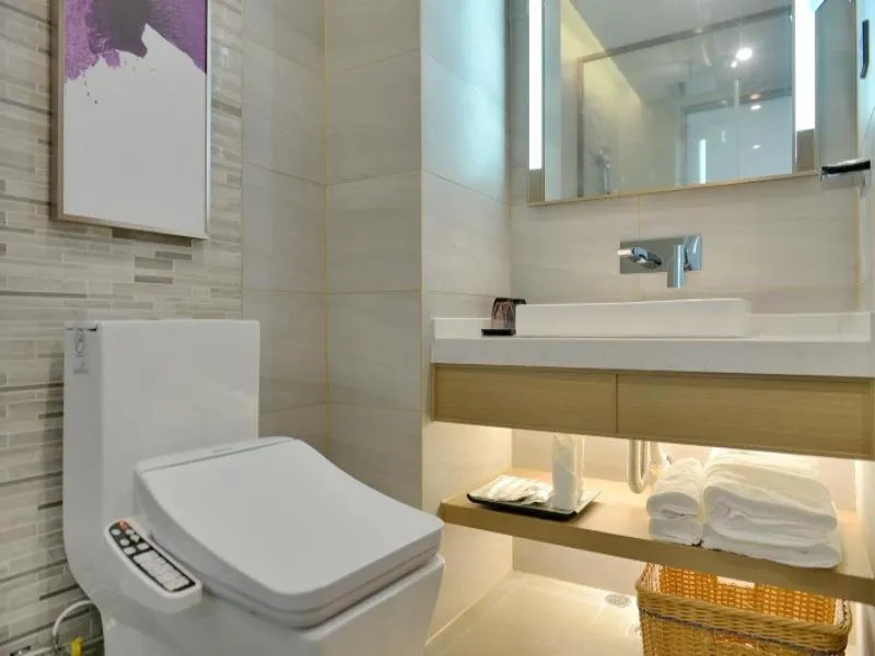 Lavande Hotel Lujiang Zhouyu Avenue