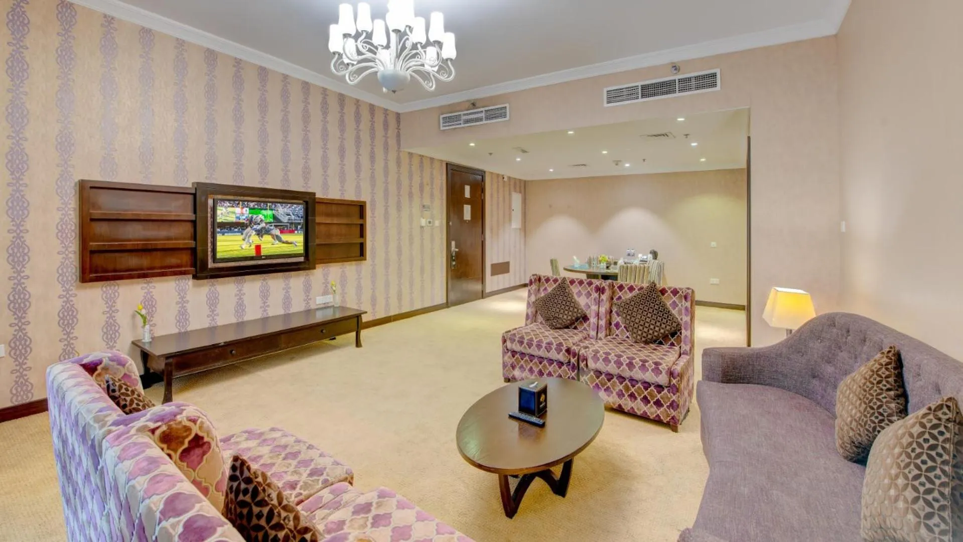 Living room in Donatello Hotel