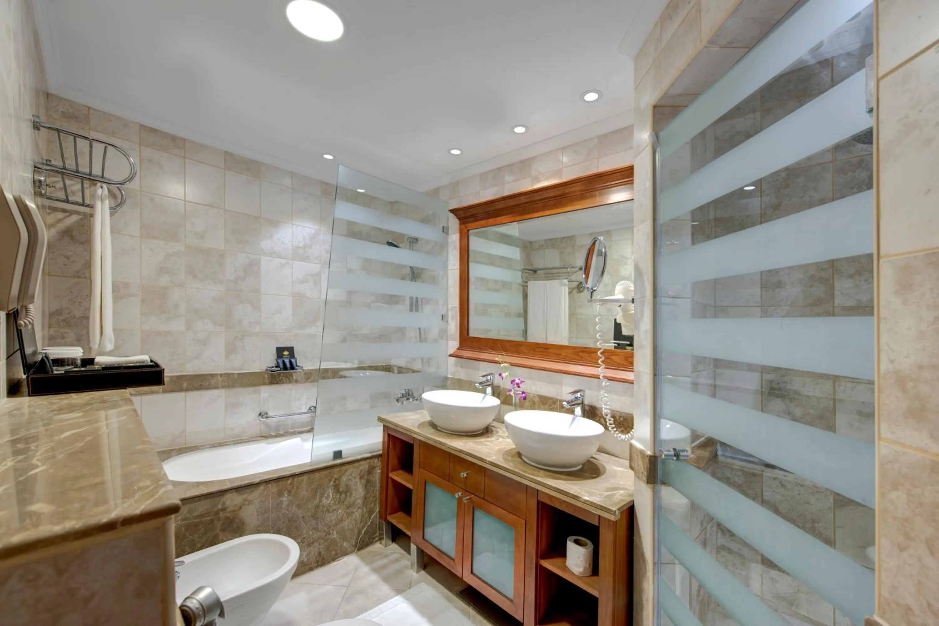 Bathroom in Donatello Hotel