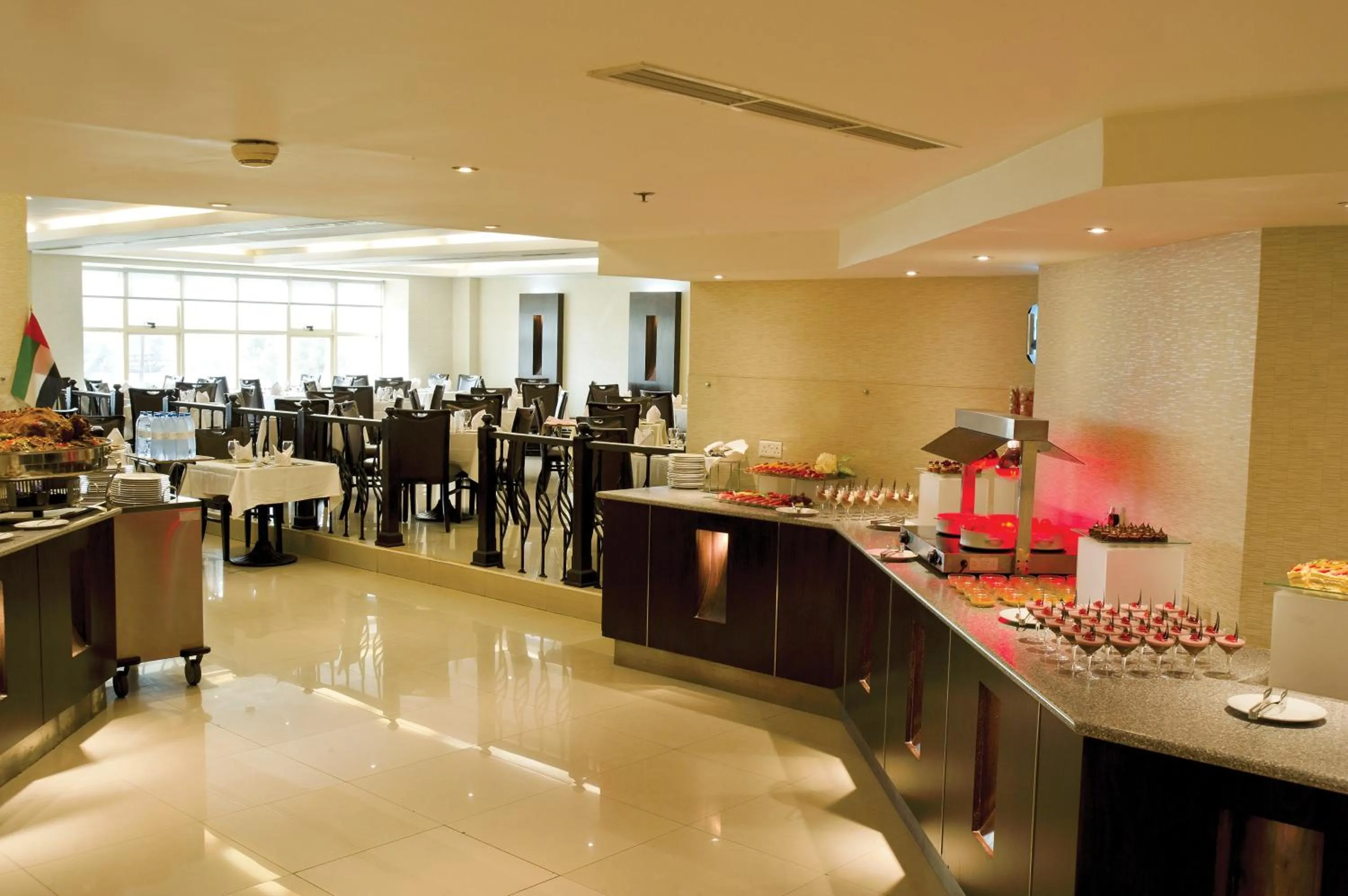 Restaurant/places to eat in Carlton Tower Hotel