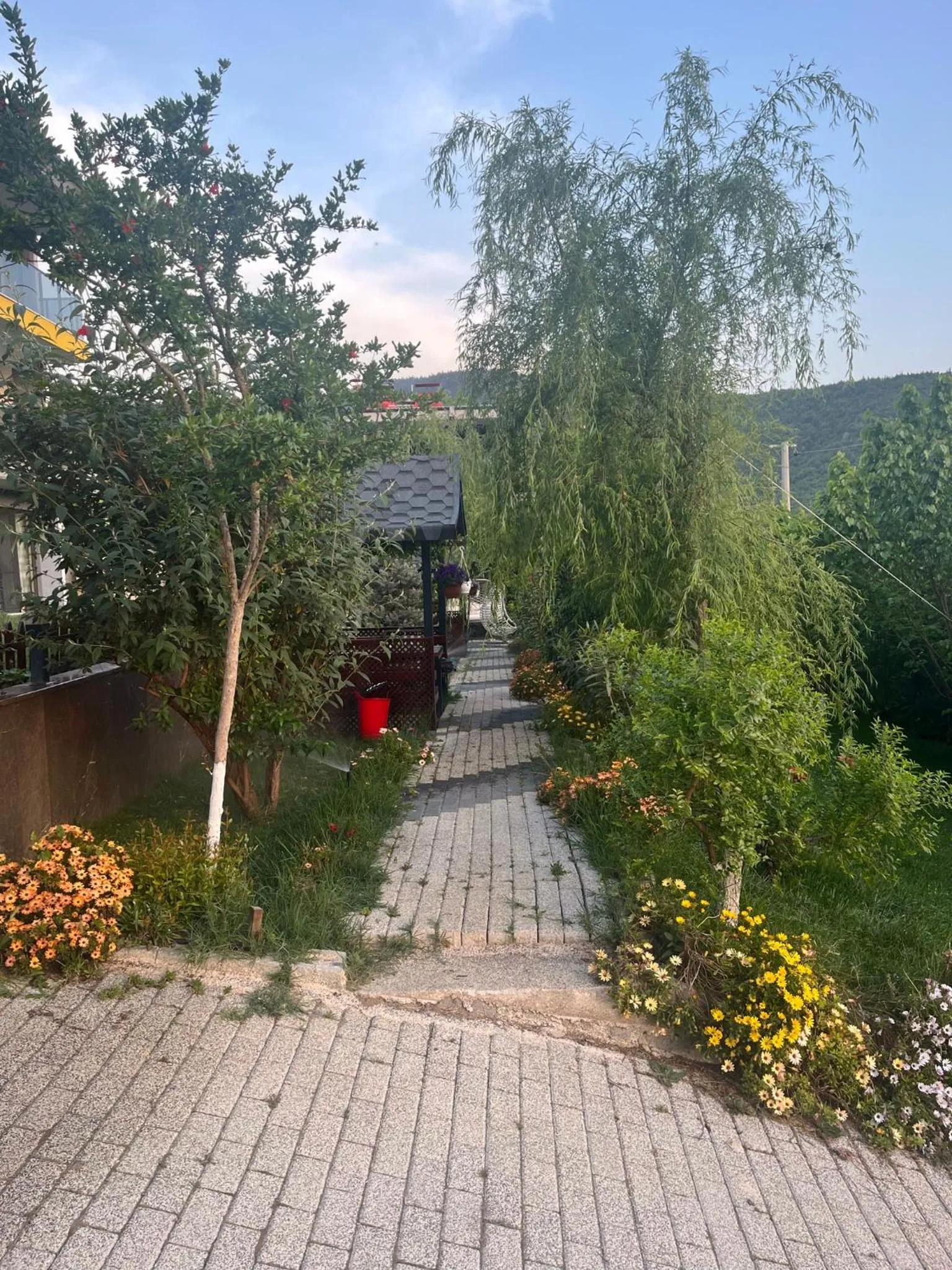 Garden in Golden Hour Apartment بورصة شقة مريحة Bursa Nilufer مَنْظَرٌ جَمِيلٌ