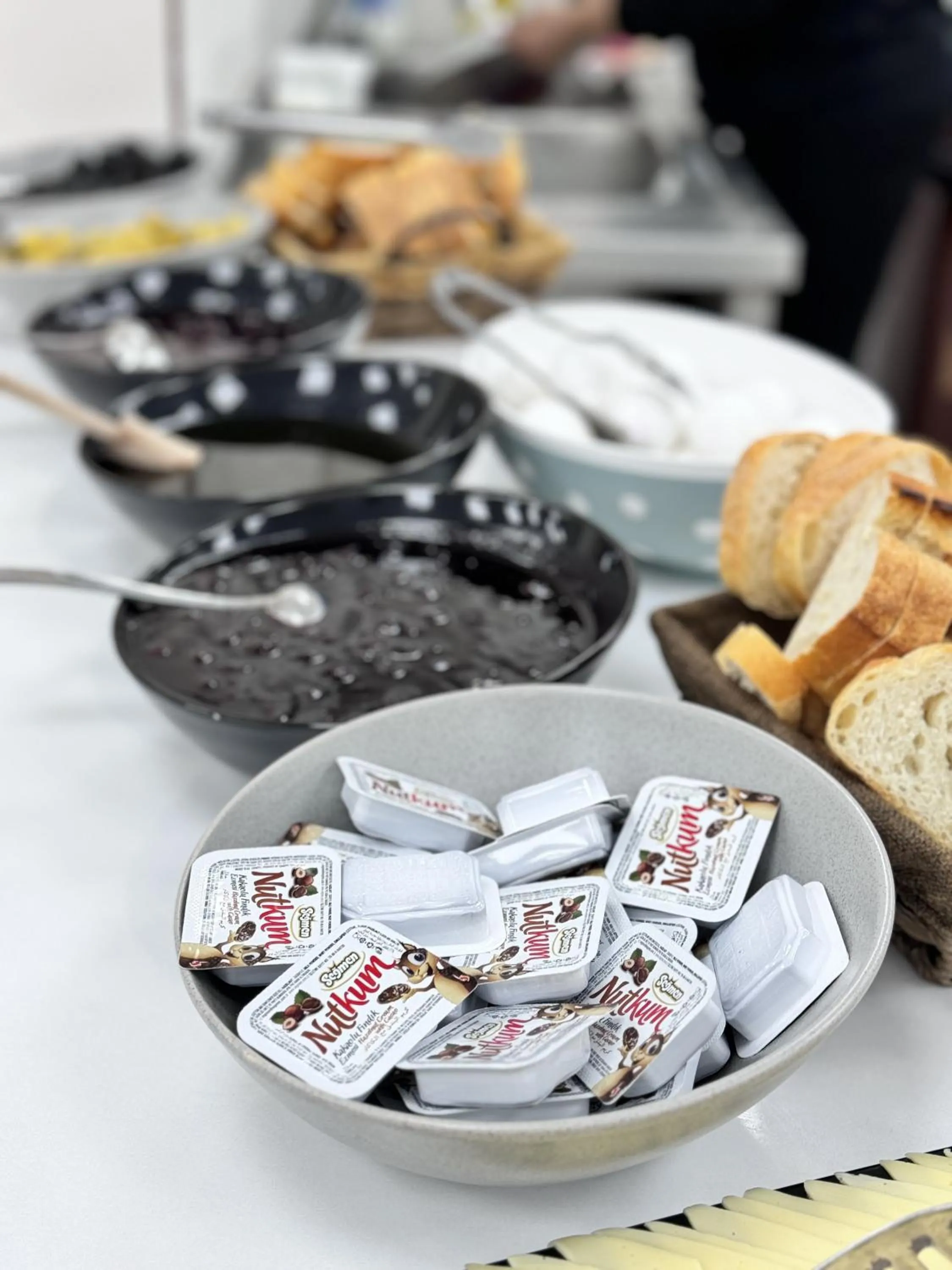 Restaurant/places to eat in Blue Marina Hotel & Spa