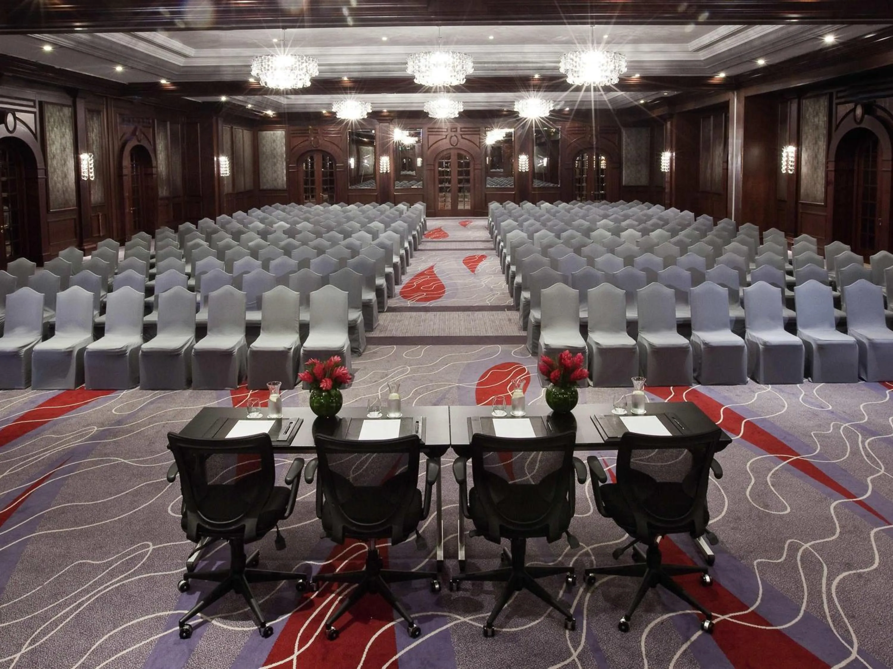 Meeting/conference room in Mövenpick Hotel & Apartments Bur Dubai