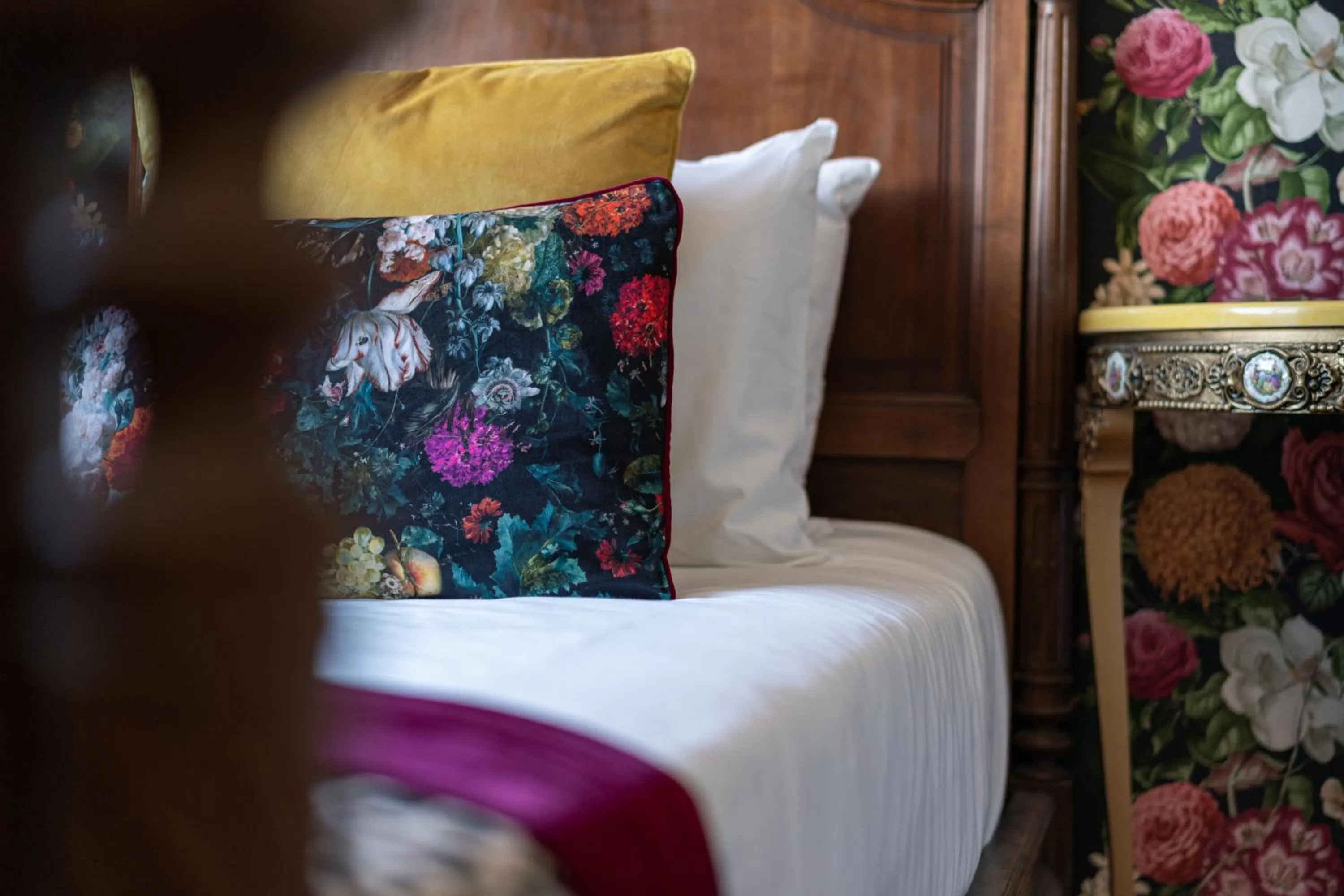 Bed in The Harrison Chambers of Distinction