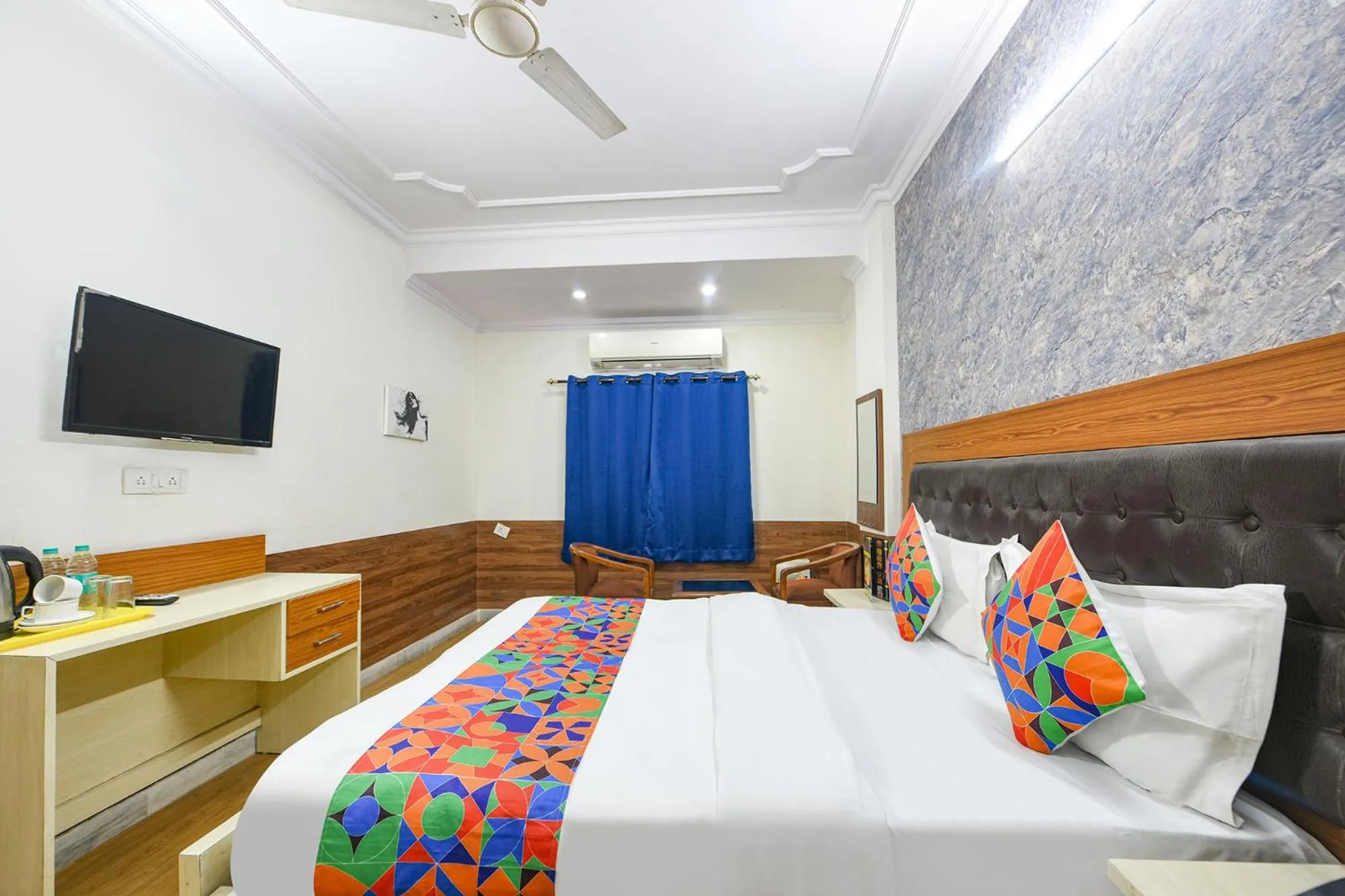 Bed in FabHotel Prime Praathana