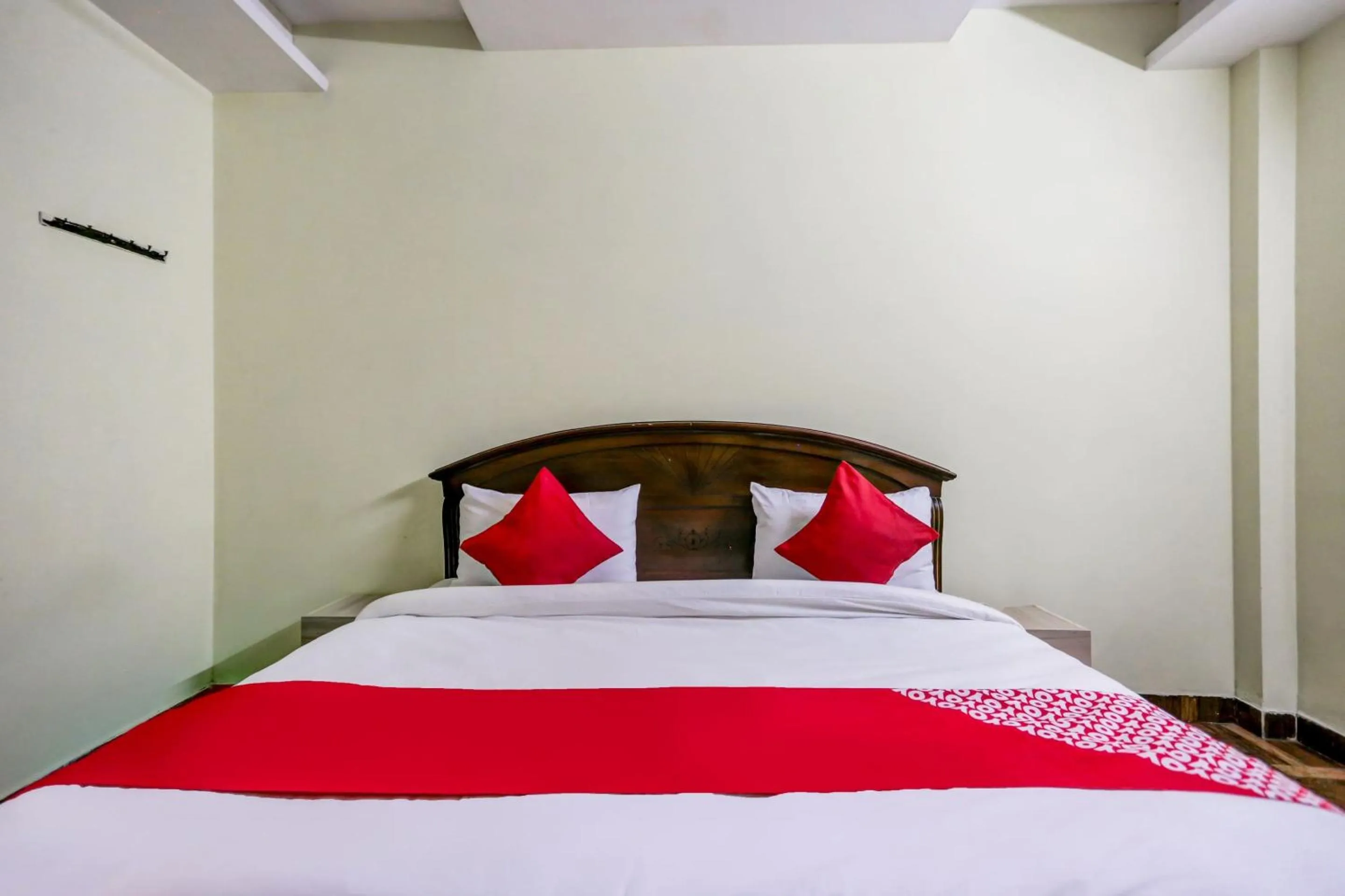 Bedroom in Hotel O Ashish Residency