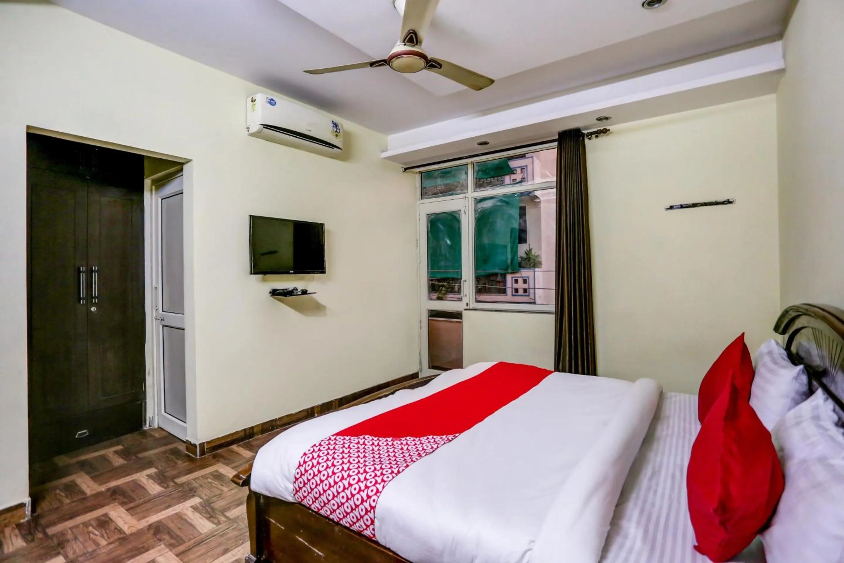 Bedroom, Bed in Hotel O Ashish Residency