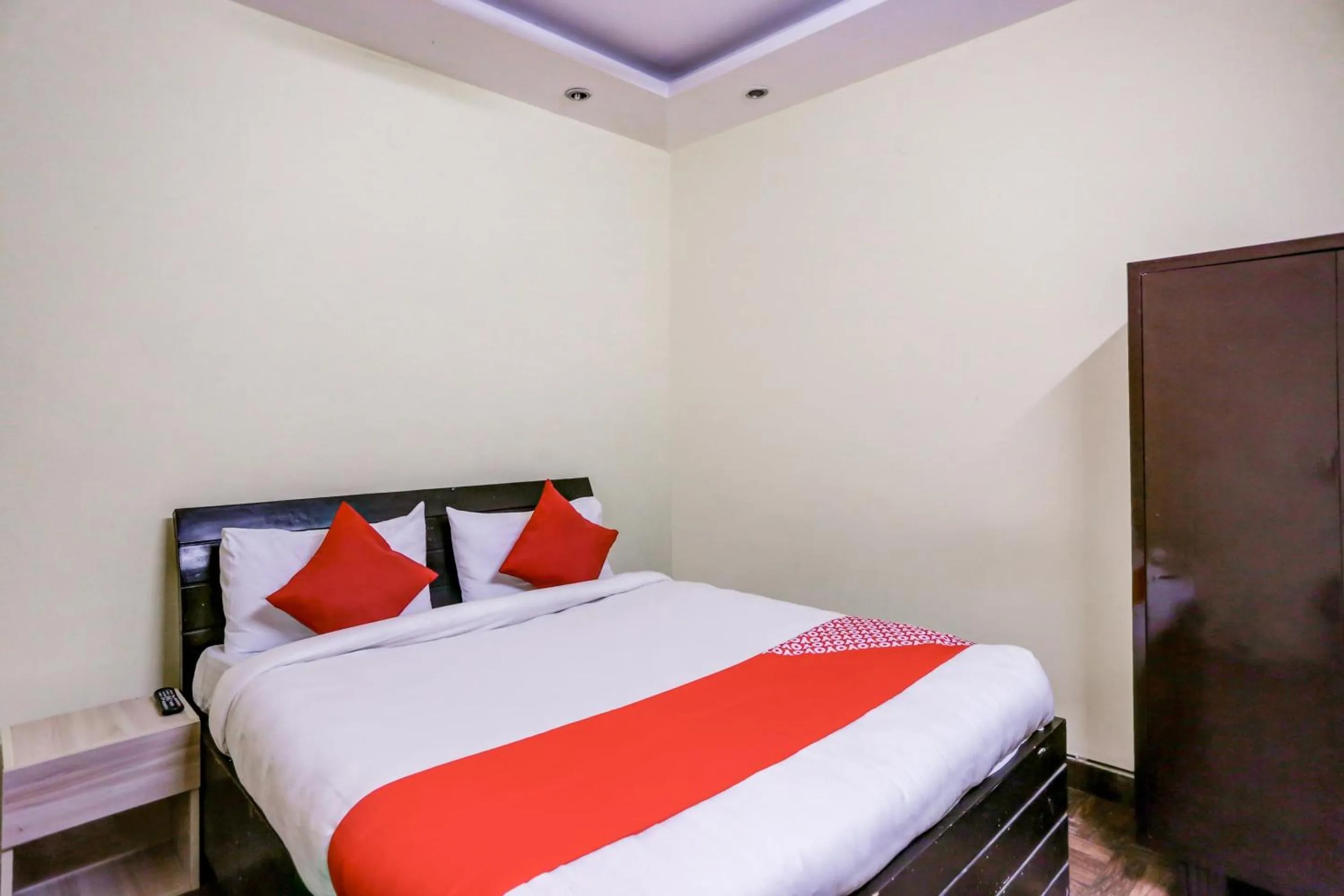 Bedroom, Bed in Hotel O Ashish Residency