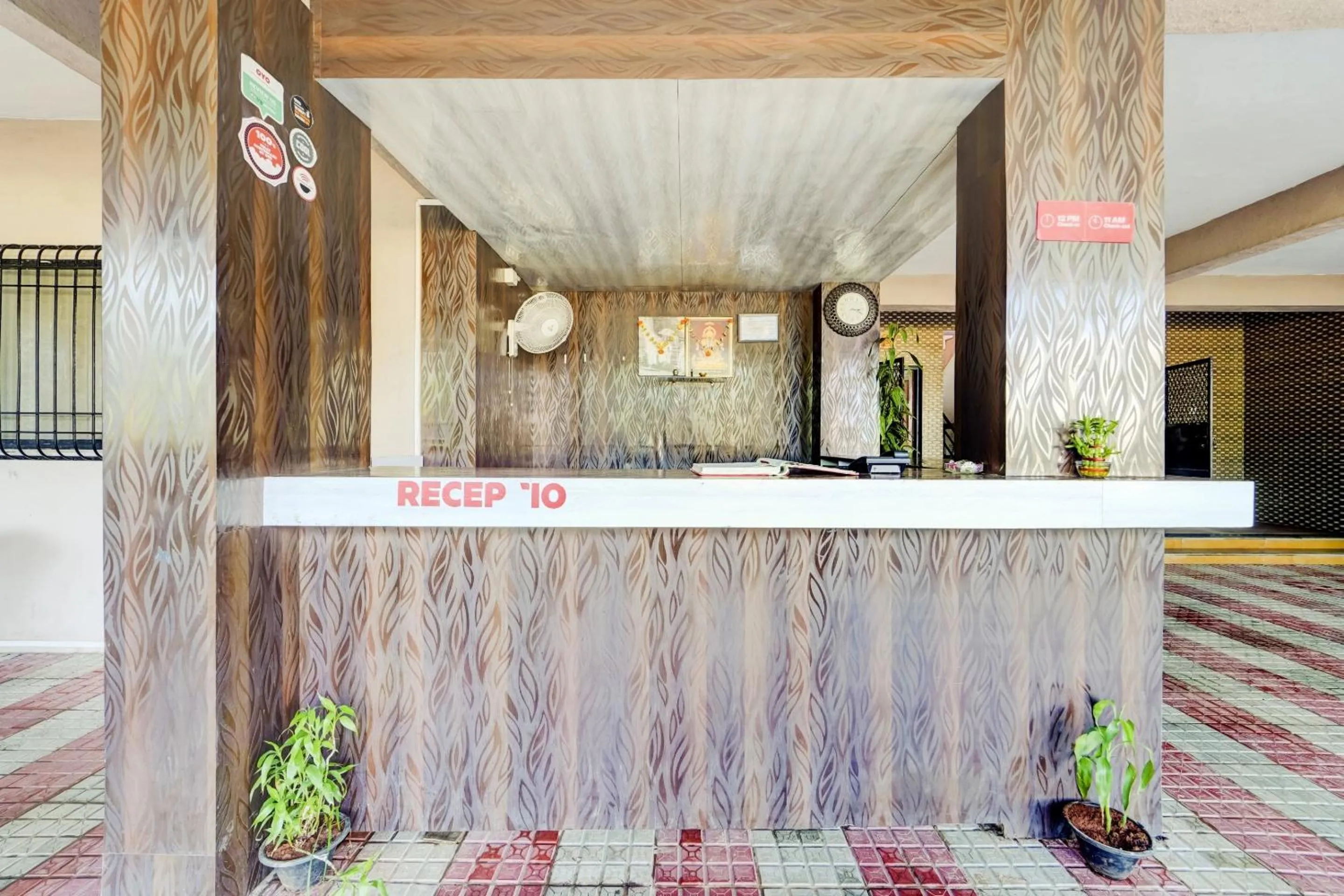 Lobby or reception in Hotel O Sai Residenci