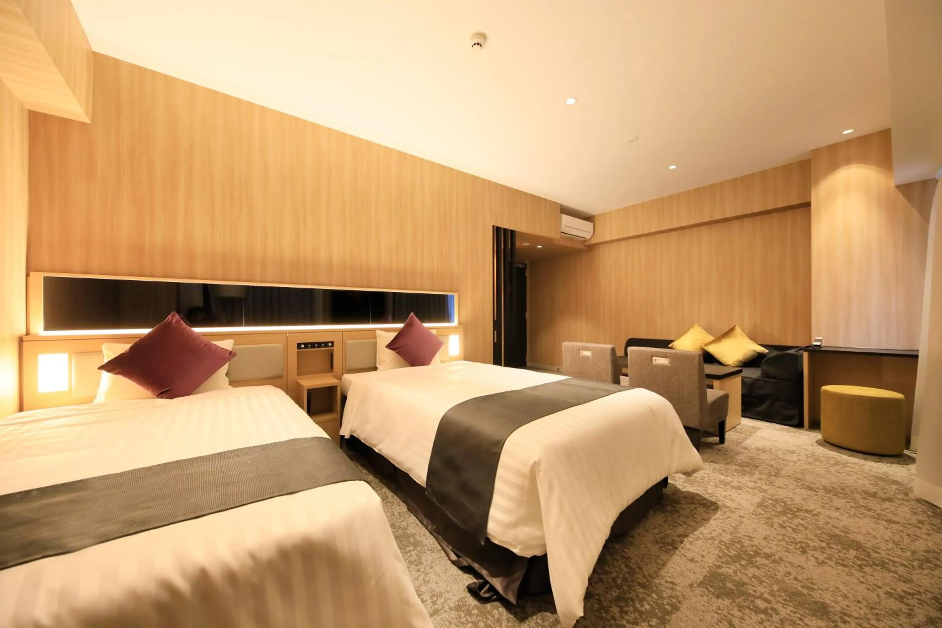 Bed in QuintessaHotel FukuokaTenjin Comic&Books