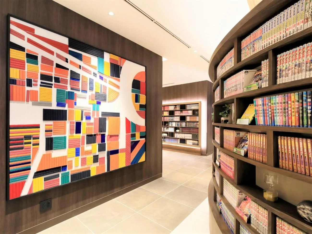 Library in QuintessaHotel FukuokaTenjin Comic&Books
