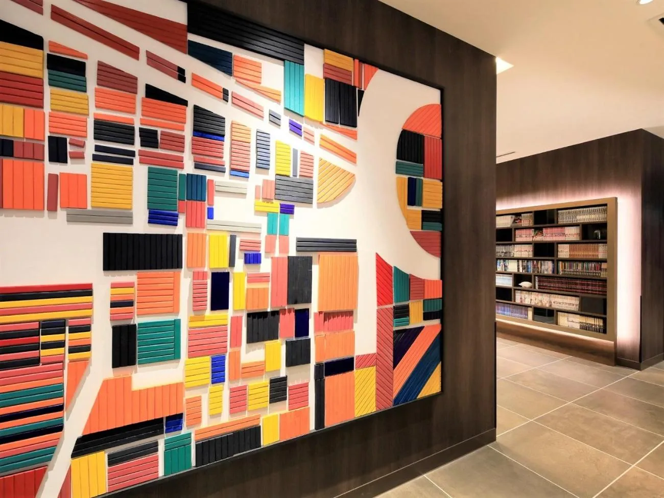 Library in QuintessaHotel FukuokaTenjin Comic&Books