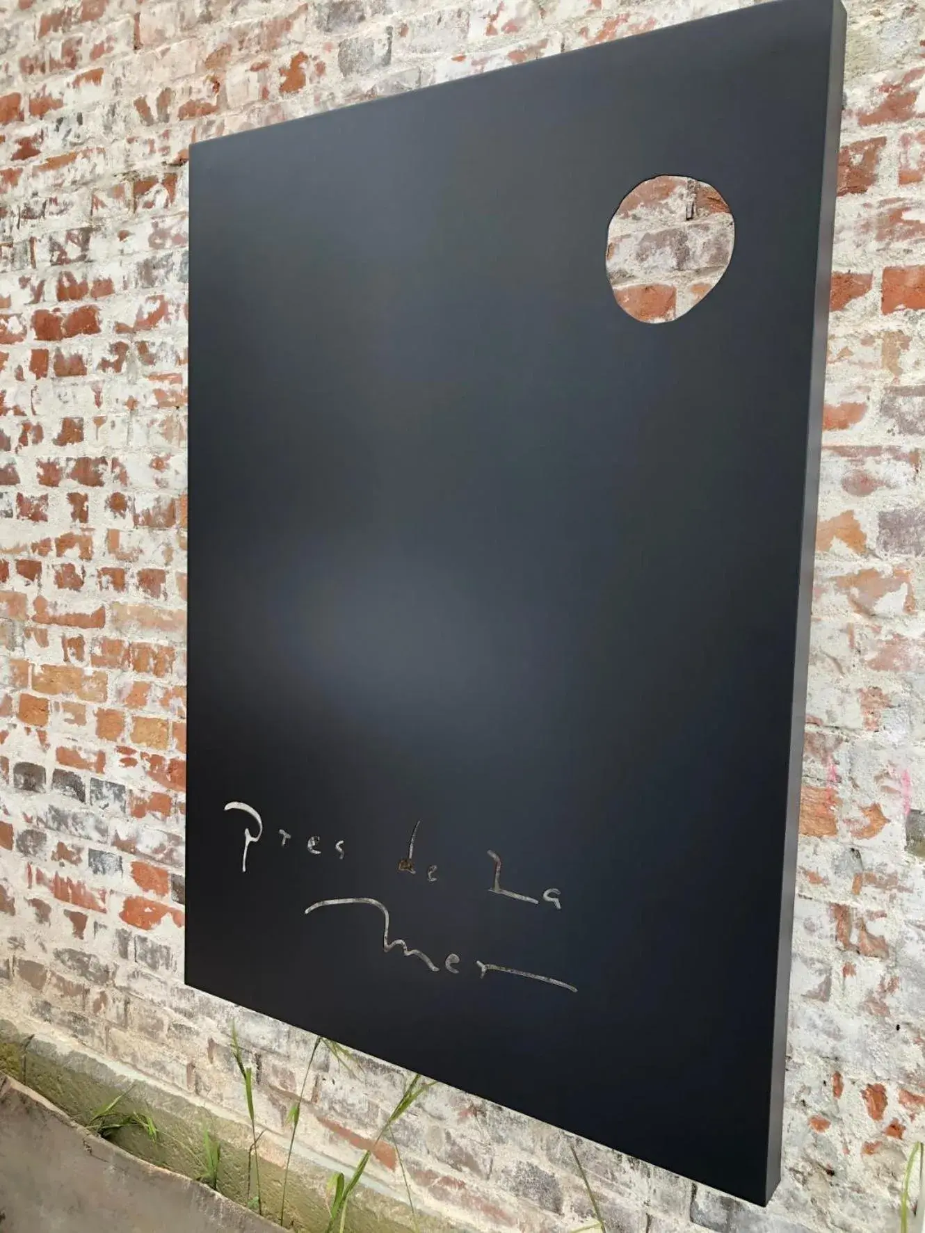 Two-Bedroom House in Pres de La Mer Two-Bedroom House in Pres de La Mer