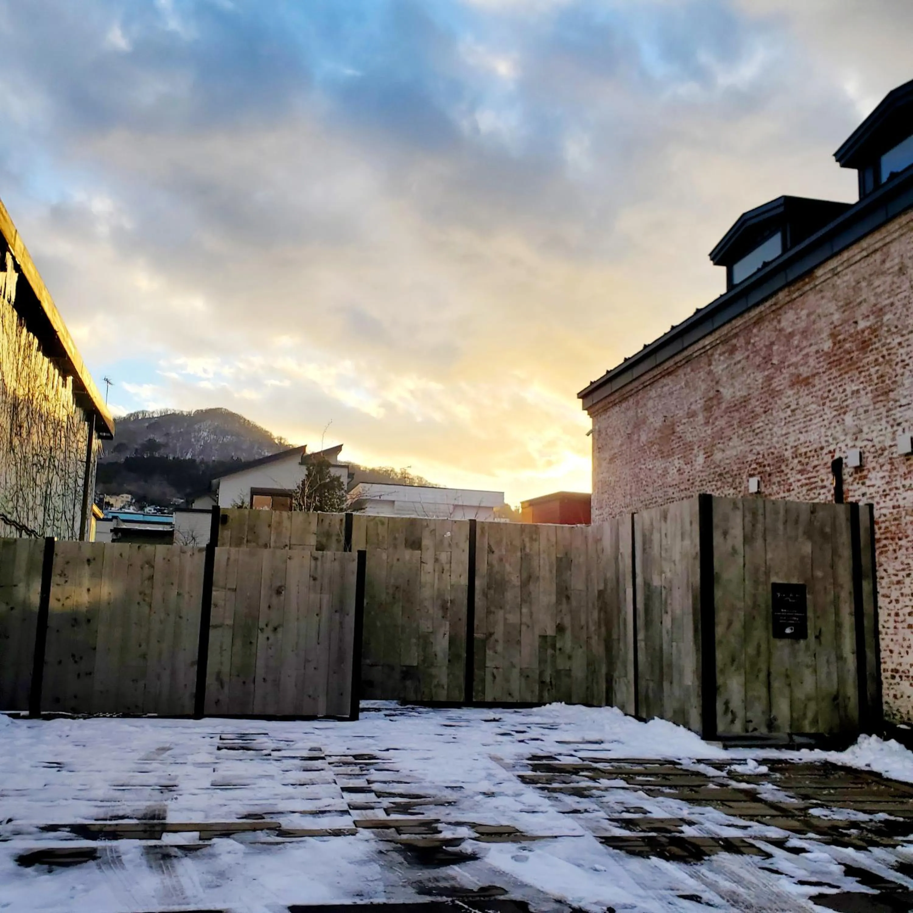 Parking in Pres de La Mer