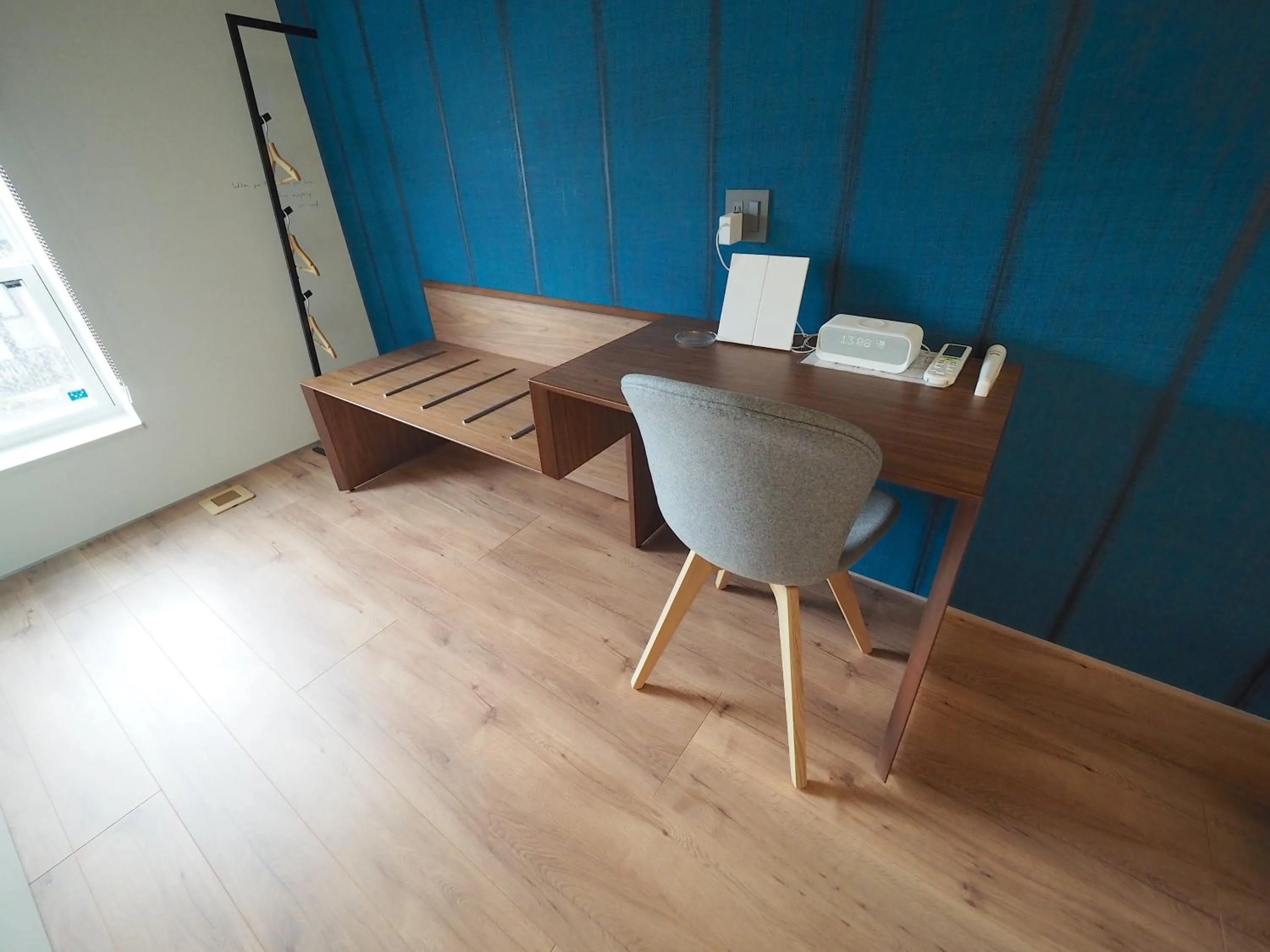 hair dresser in Pres de La Mer