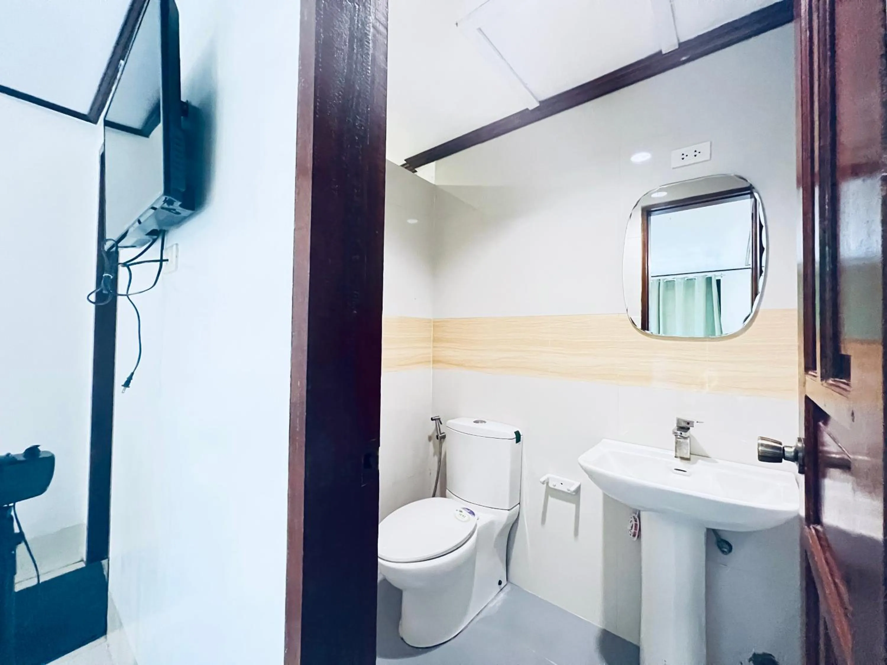 Bathroom in Alocasia Inn - El Nido