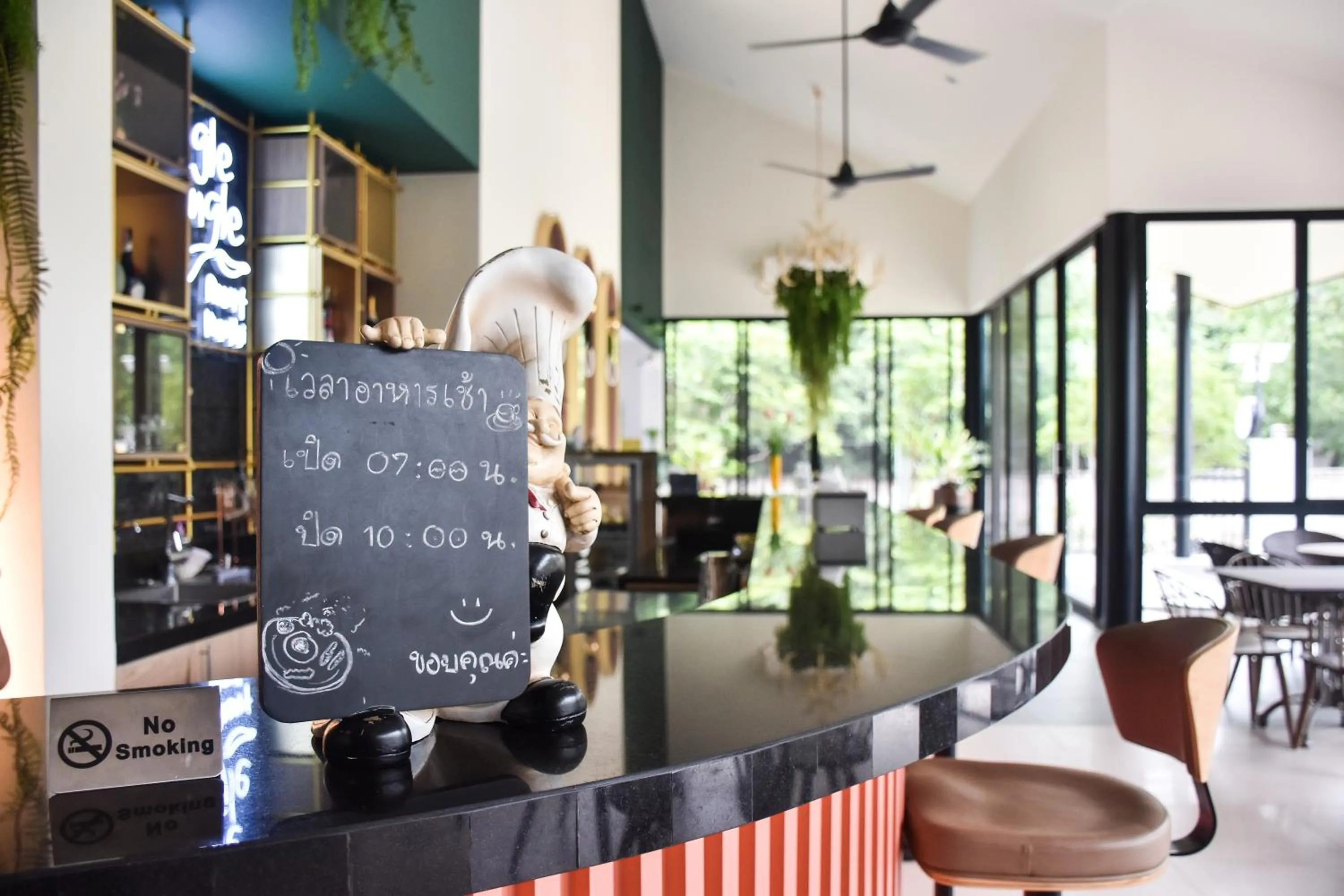 Restaurant/places to eat in JINGLE JUNGLE RESORT KHAOYAI