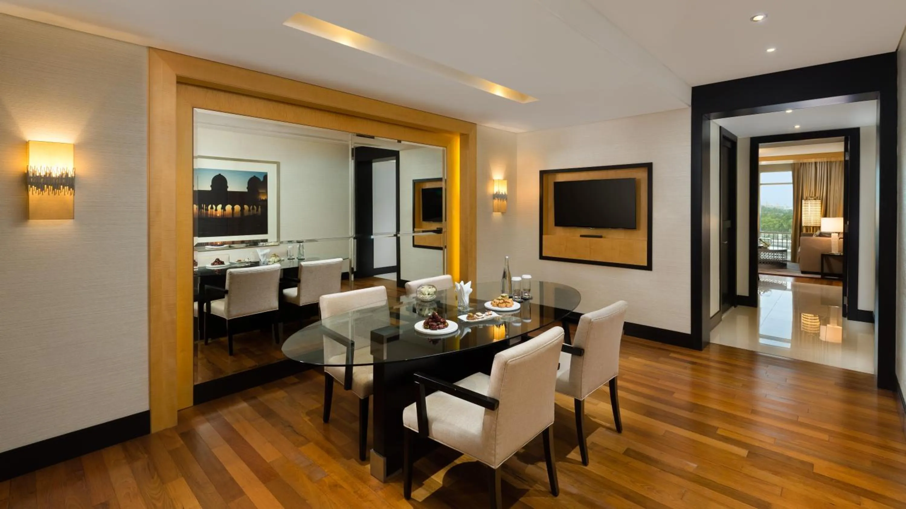 Dining area in Kempinski Hotel Mall of the Emirates, Dubai