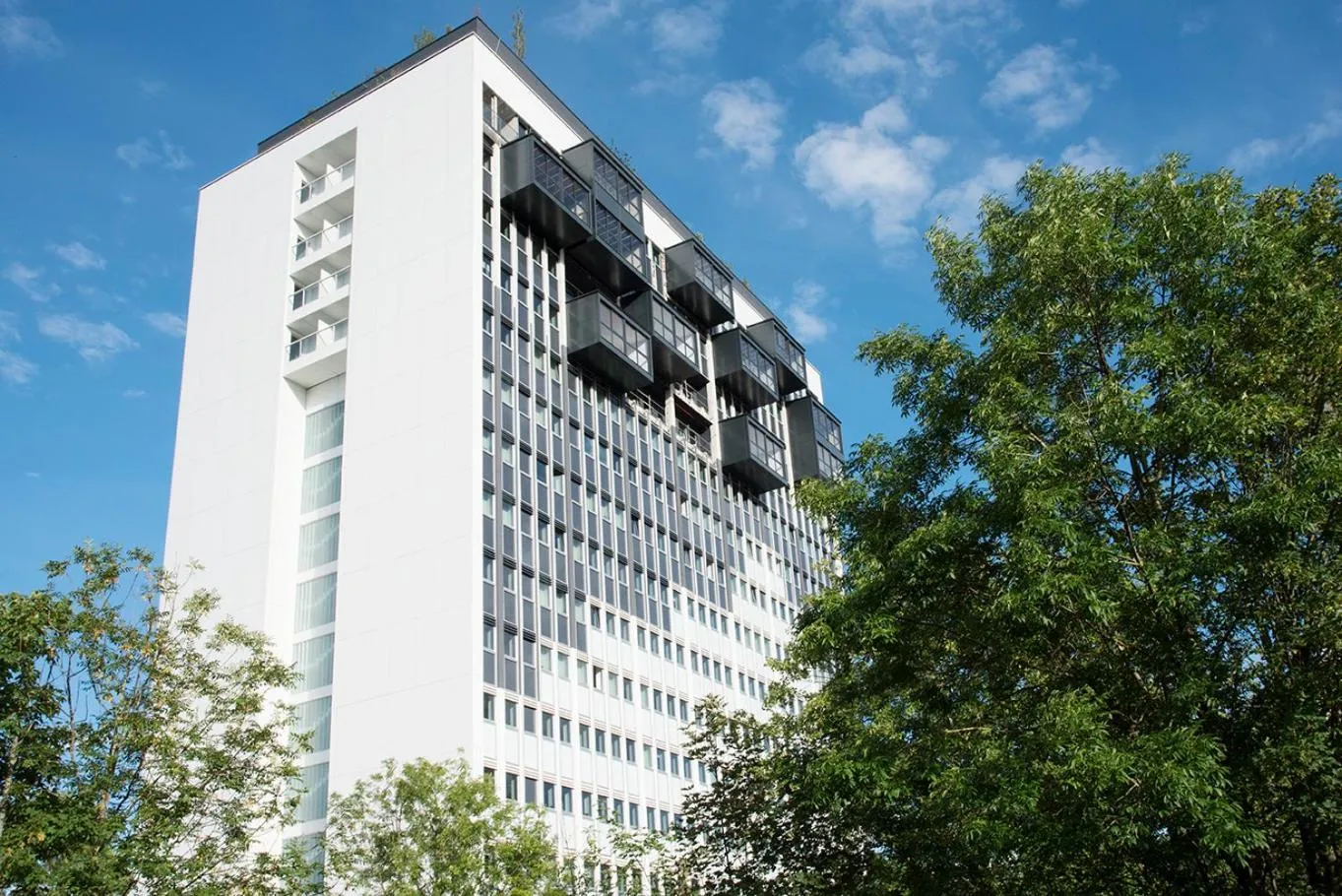 Facade/entrance in Résidence La Canopée