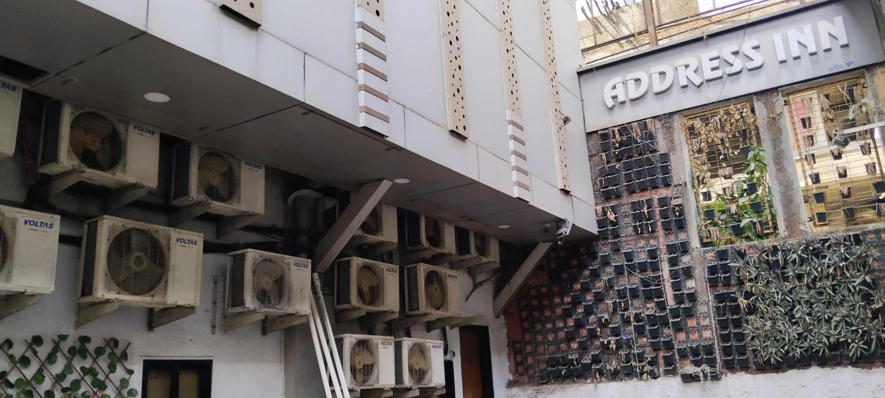 Facade/entrance in Hotel O Address Inn