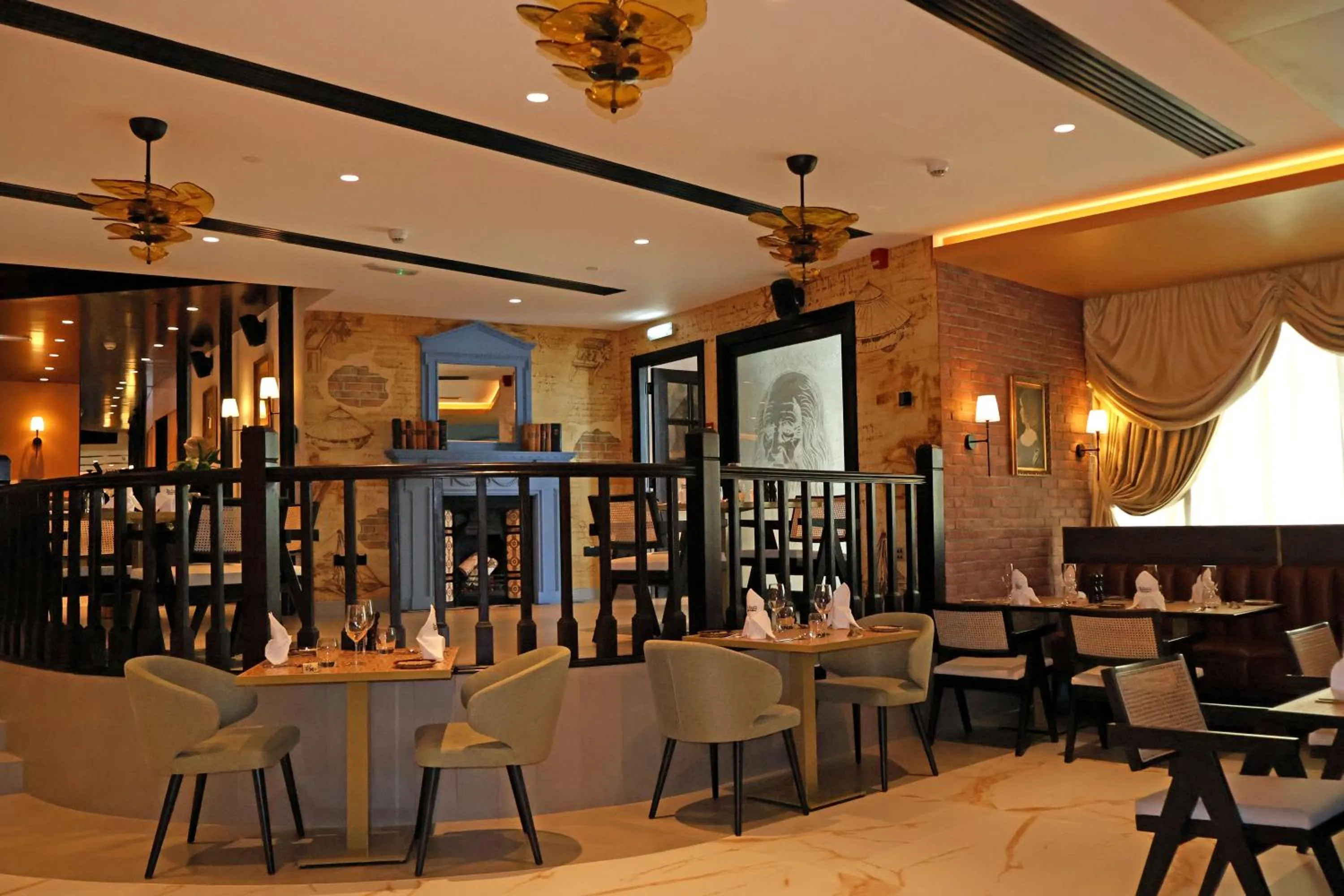 Restaurant/places to eat in Millennium Airport Hotel Dubai