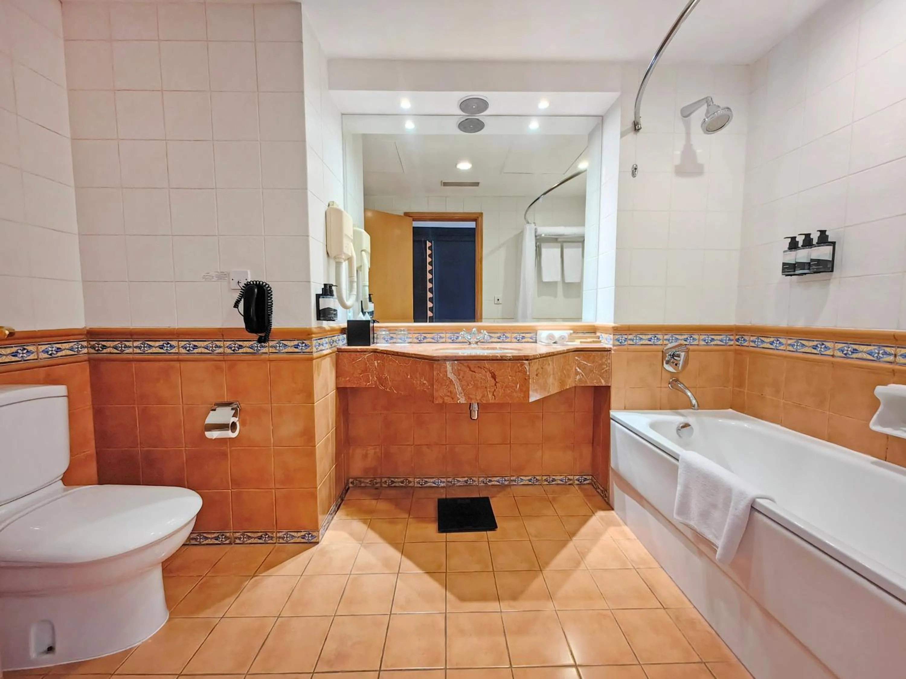 Bathroom in Millennium Airport Hotel Dubai