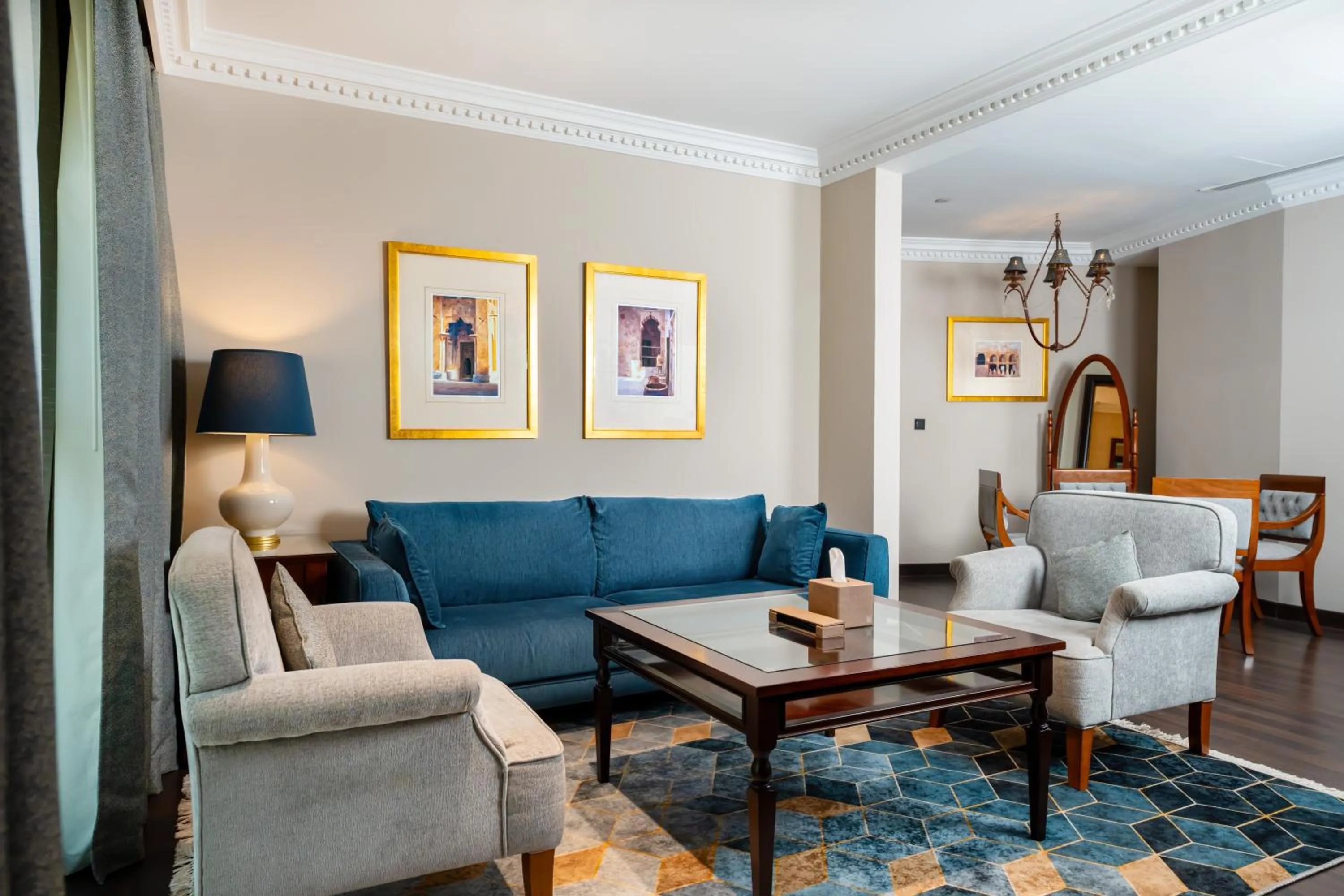 Living room in Millennium Hotel Doha