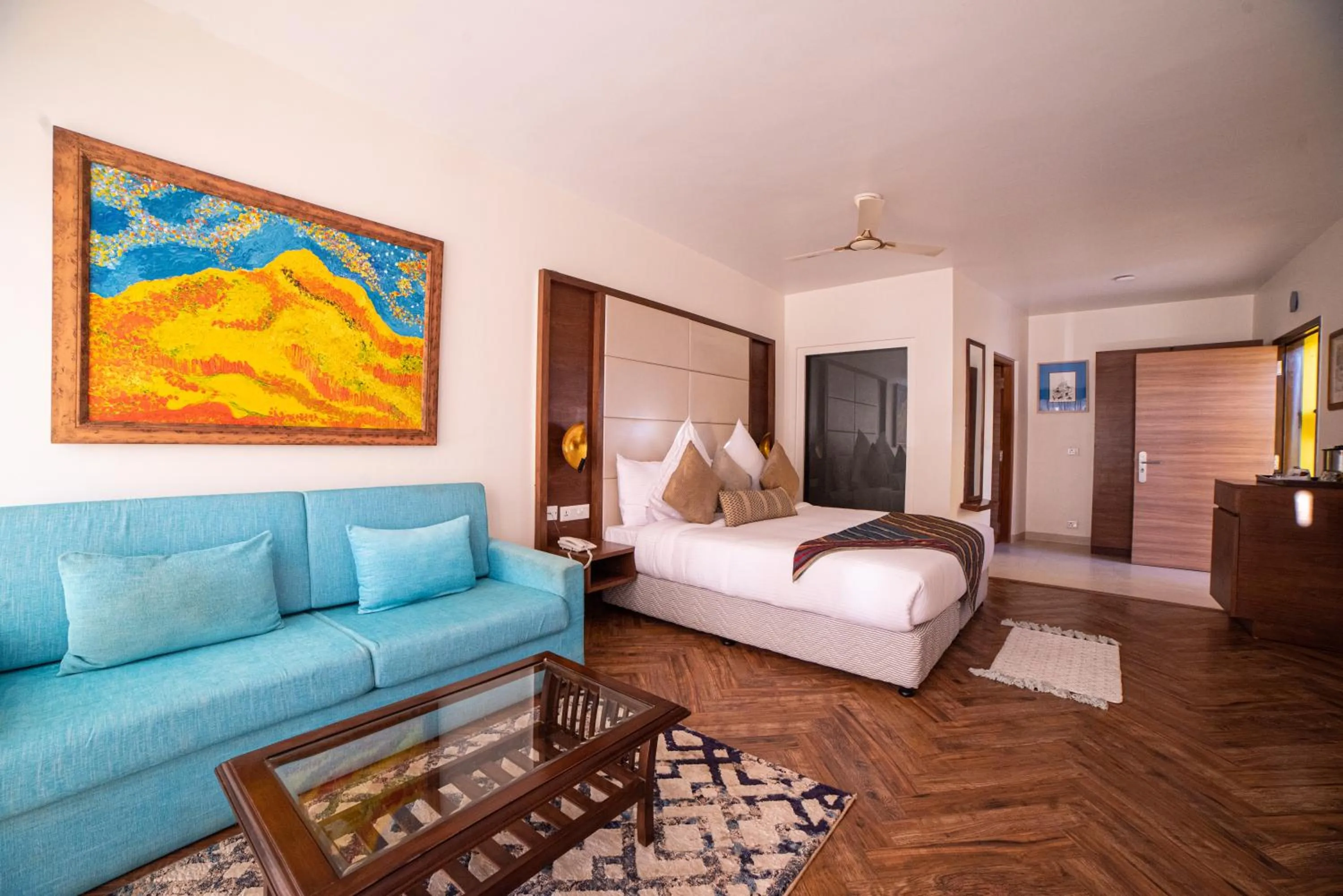 Bedroom, Bed in juSTa Mukteshwar Retreat & Spa