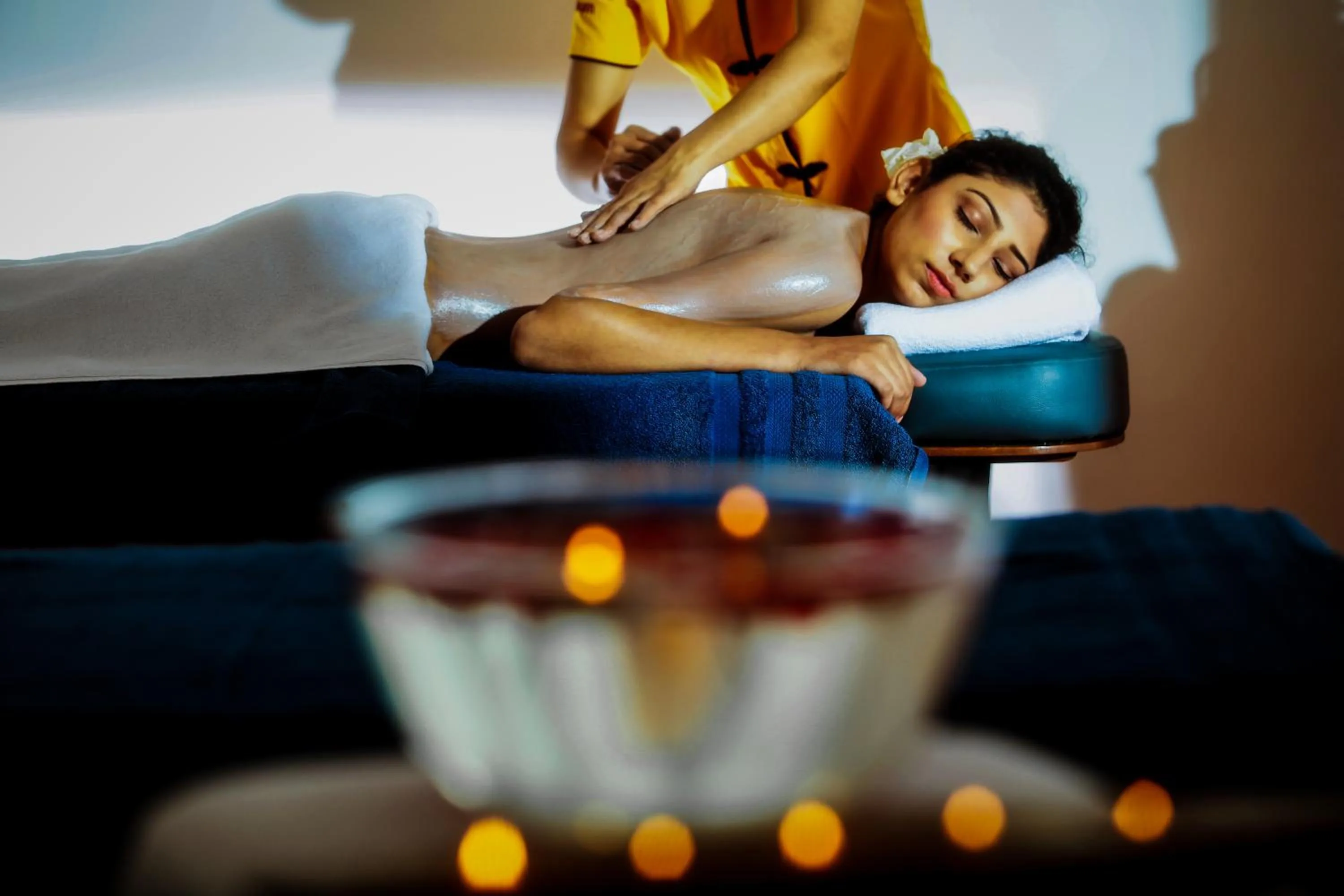 Massage in juSTa Mukteshwar Retreat & Spa