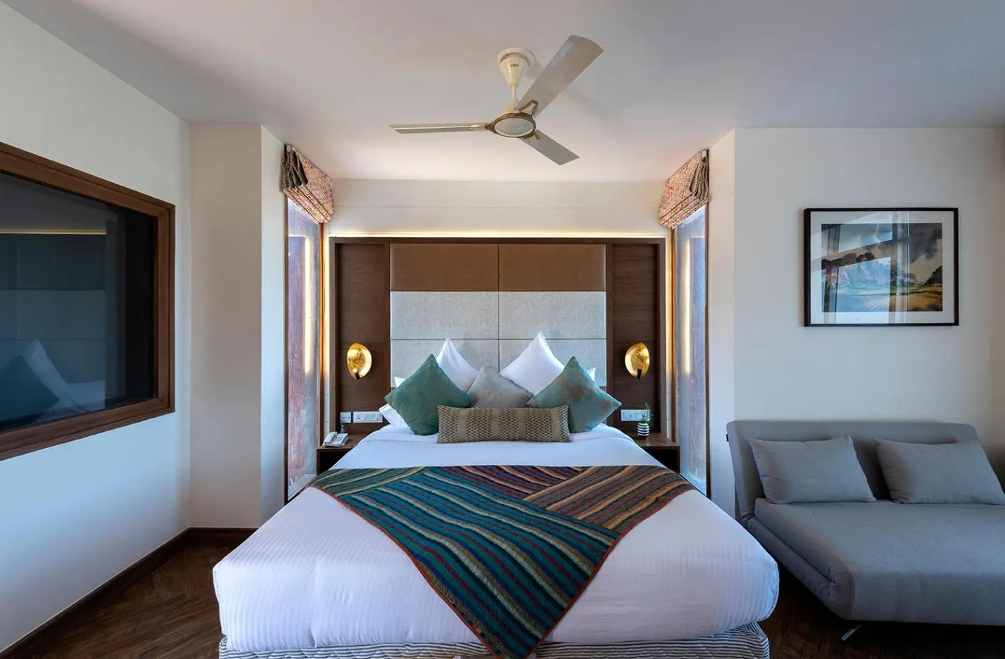Bedroom, Bed in juSTa Mukteshwar Retreat & Spa