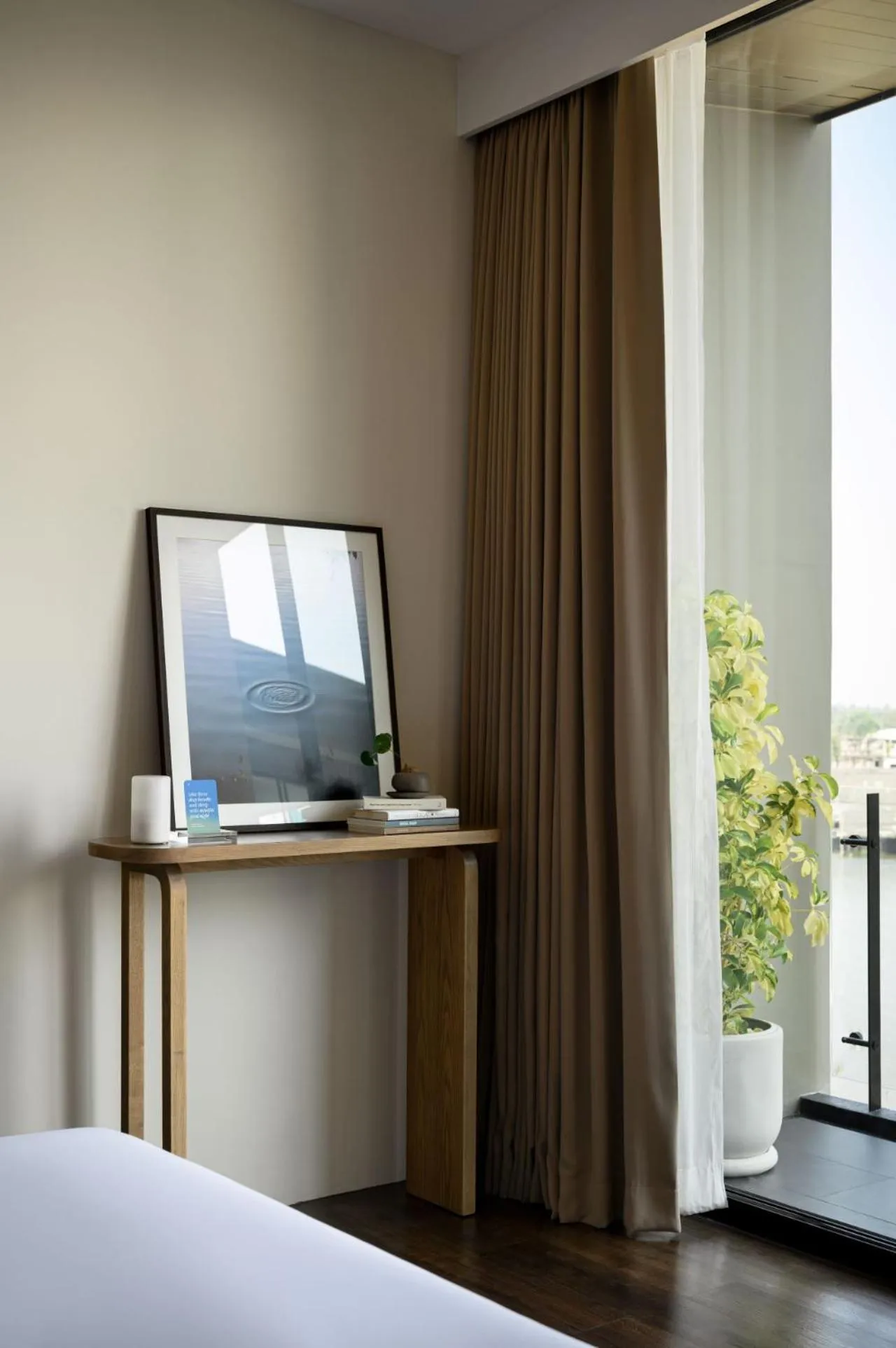 Bedroom, Bed in neera retreat hotel