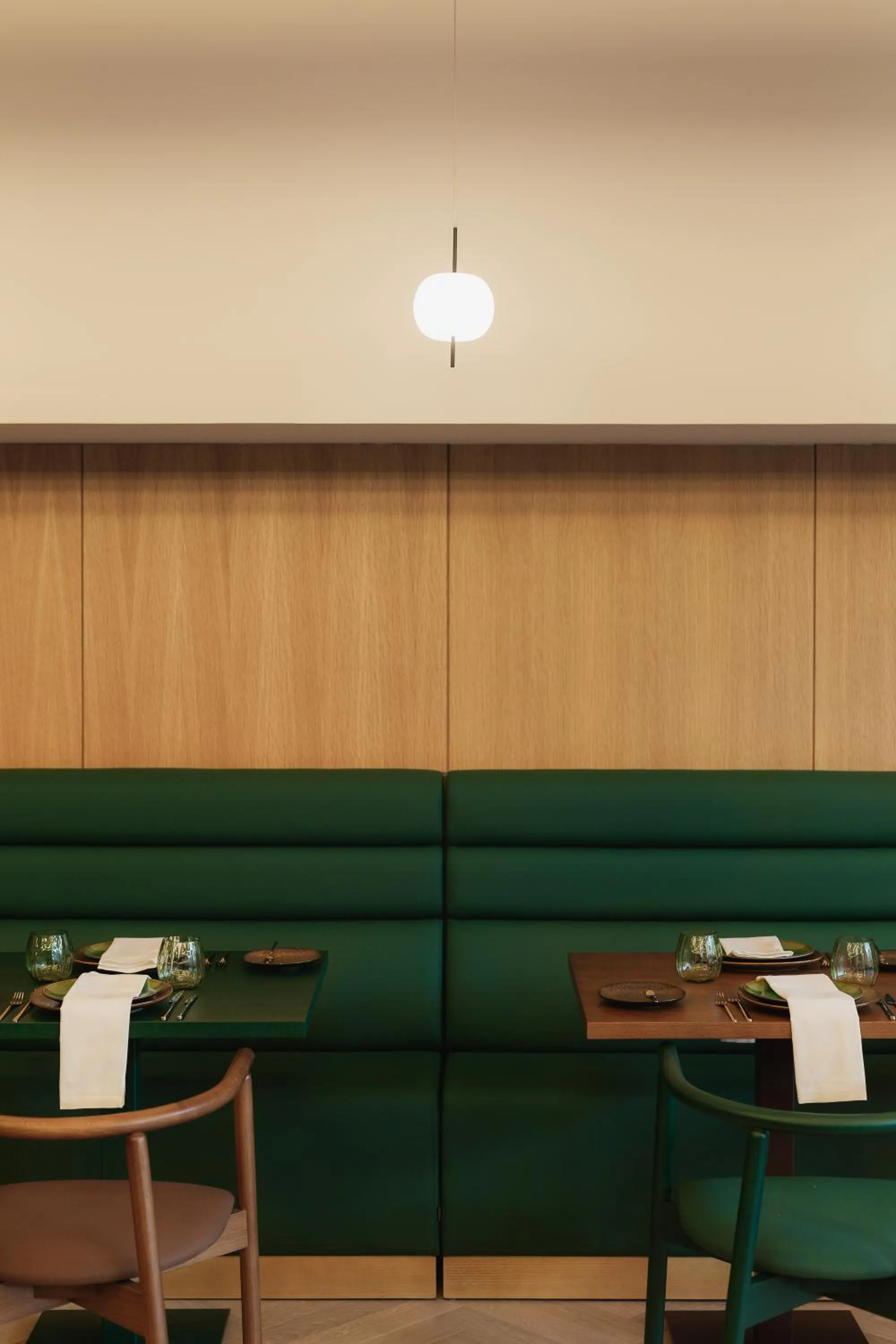 Restaurant/places to eat in Lumen Hotel & The Lisbon Light Show