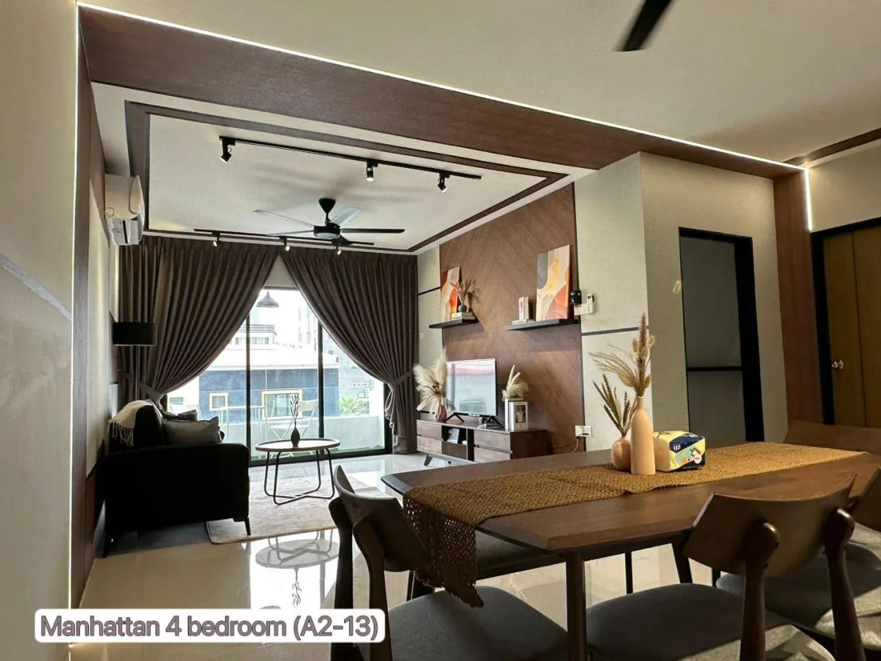 TV and multimedia in Ipoh Waterpark Manhattan Premium Suites by IWH Suites