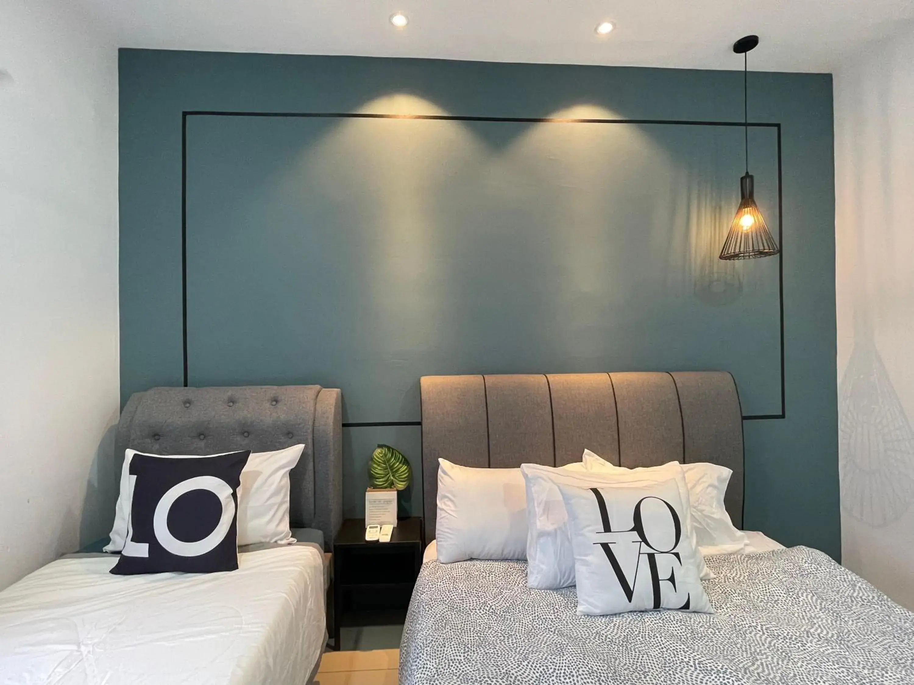 Deluxe 3 Bedroom Apartment with Pool View in Ipoh Waterpark Manhattan Premium Suites by IWH Suites Deluxe 3 Bedroom Apartment with Pool View in Ipoh Waterpark Manhattan Premium Suites by IWH Suites