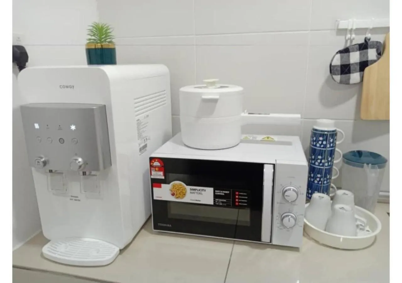 Kitchen or kitchenette in Ipoh Waterpark Manhattan Premium Suites by IWH Suites