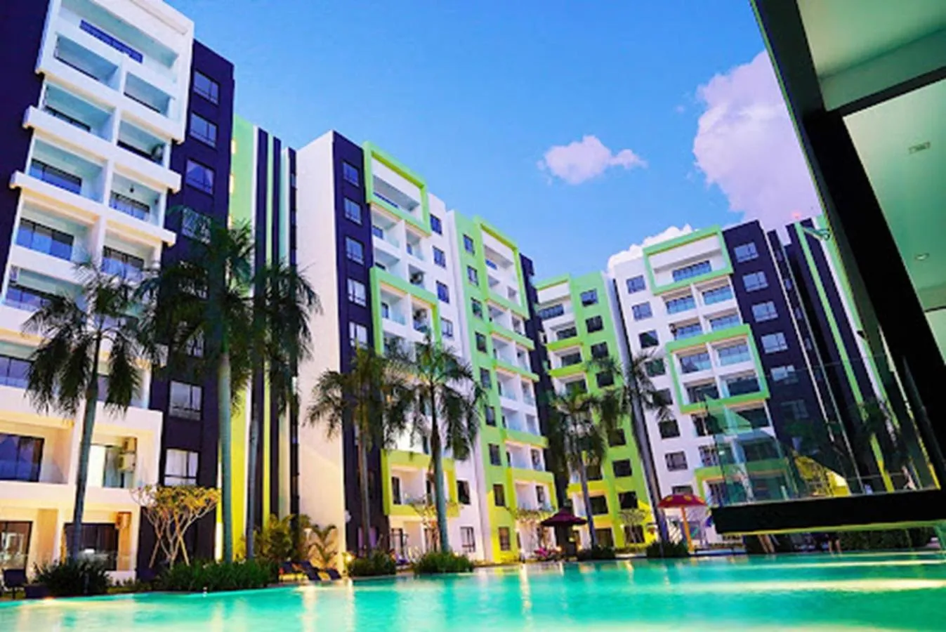 Swimming pool in Ipoh Waterpark Manhattan Premium Suites by IWH Suites