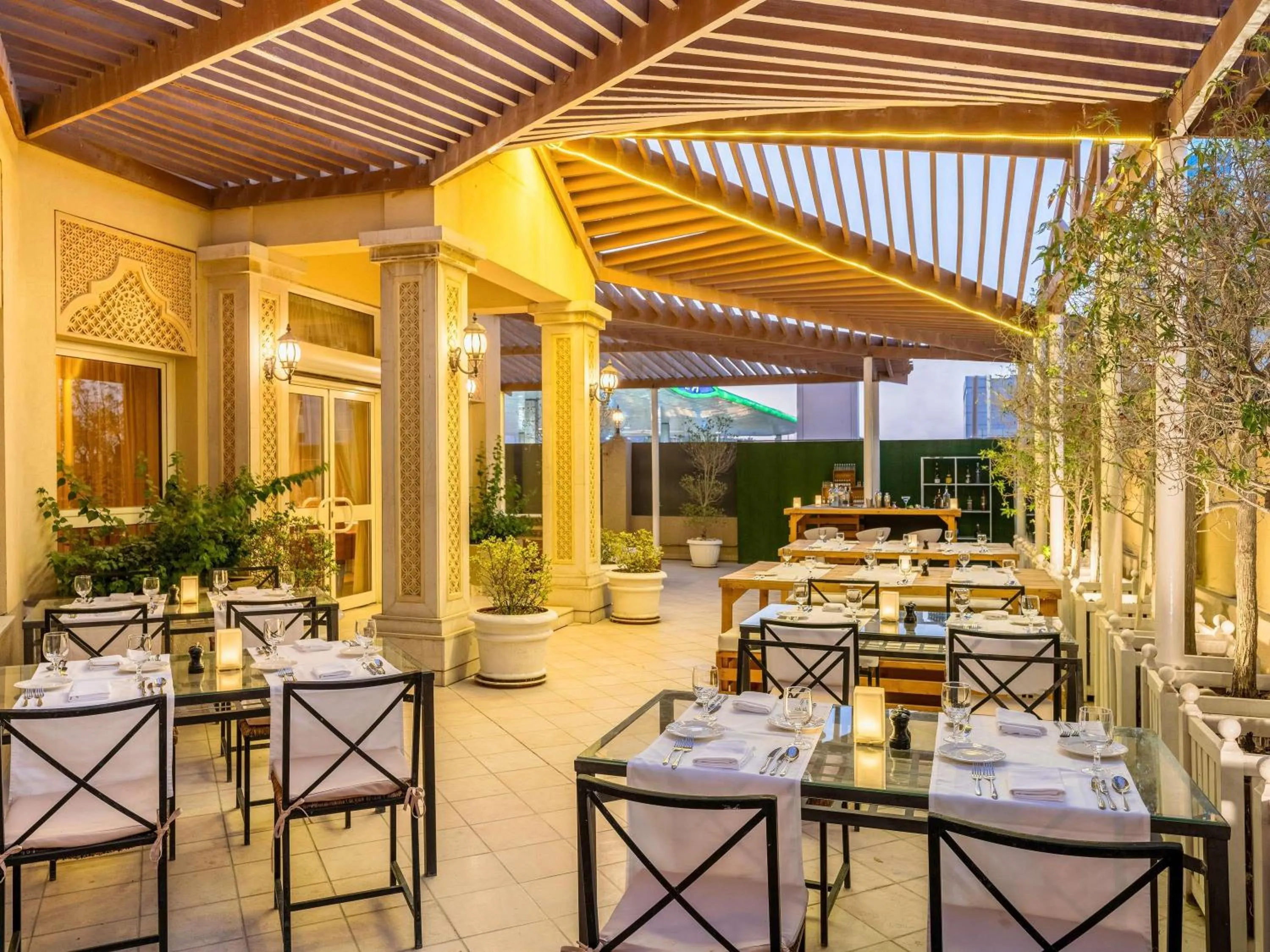 Restaurant/places to eat in Mövenpick Hotel Doha