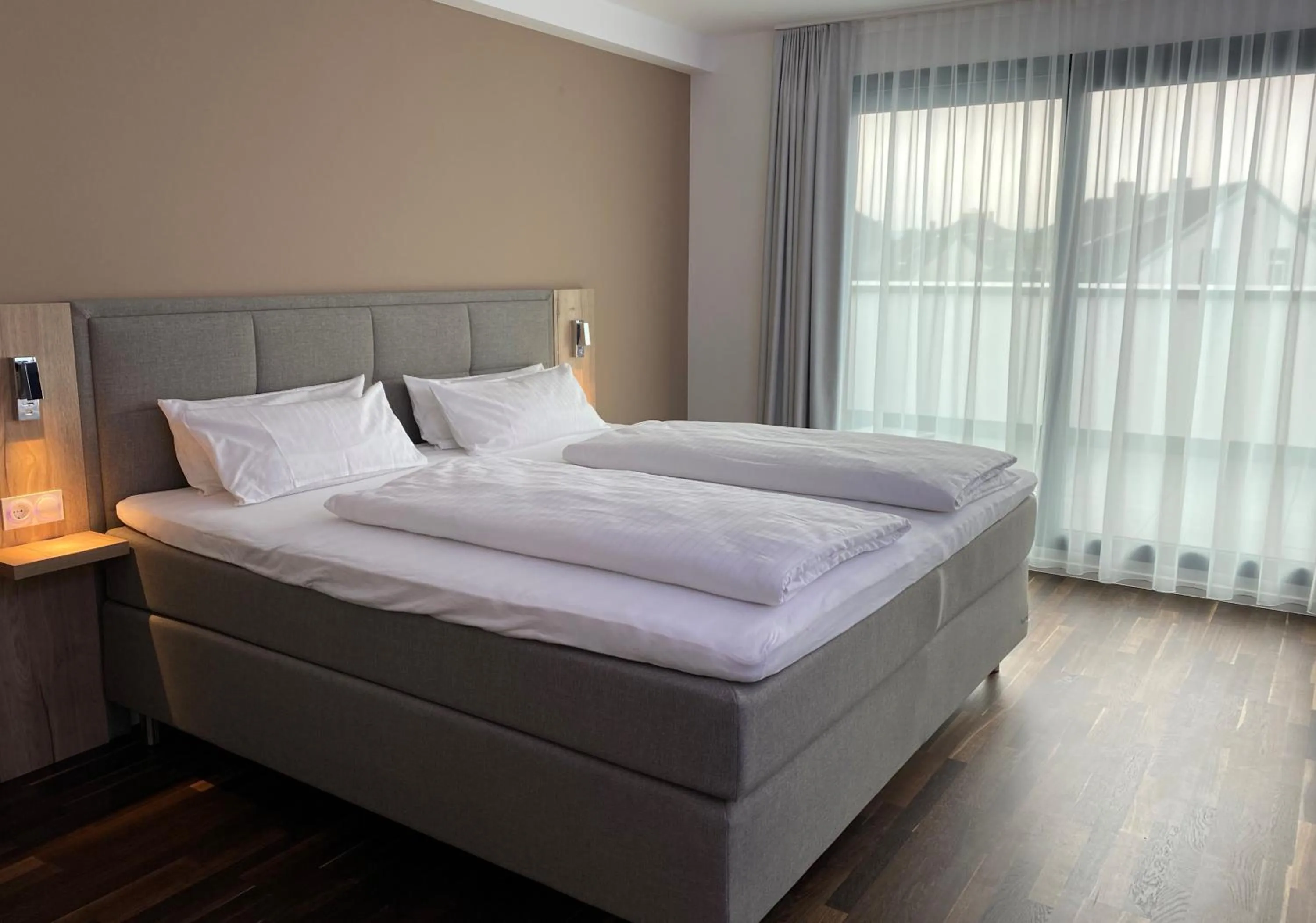 Photo of the whole room, Bed in Hotel B4