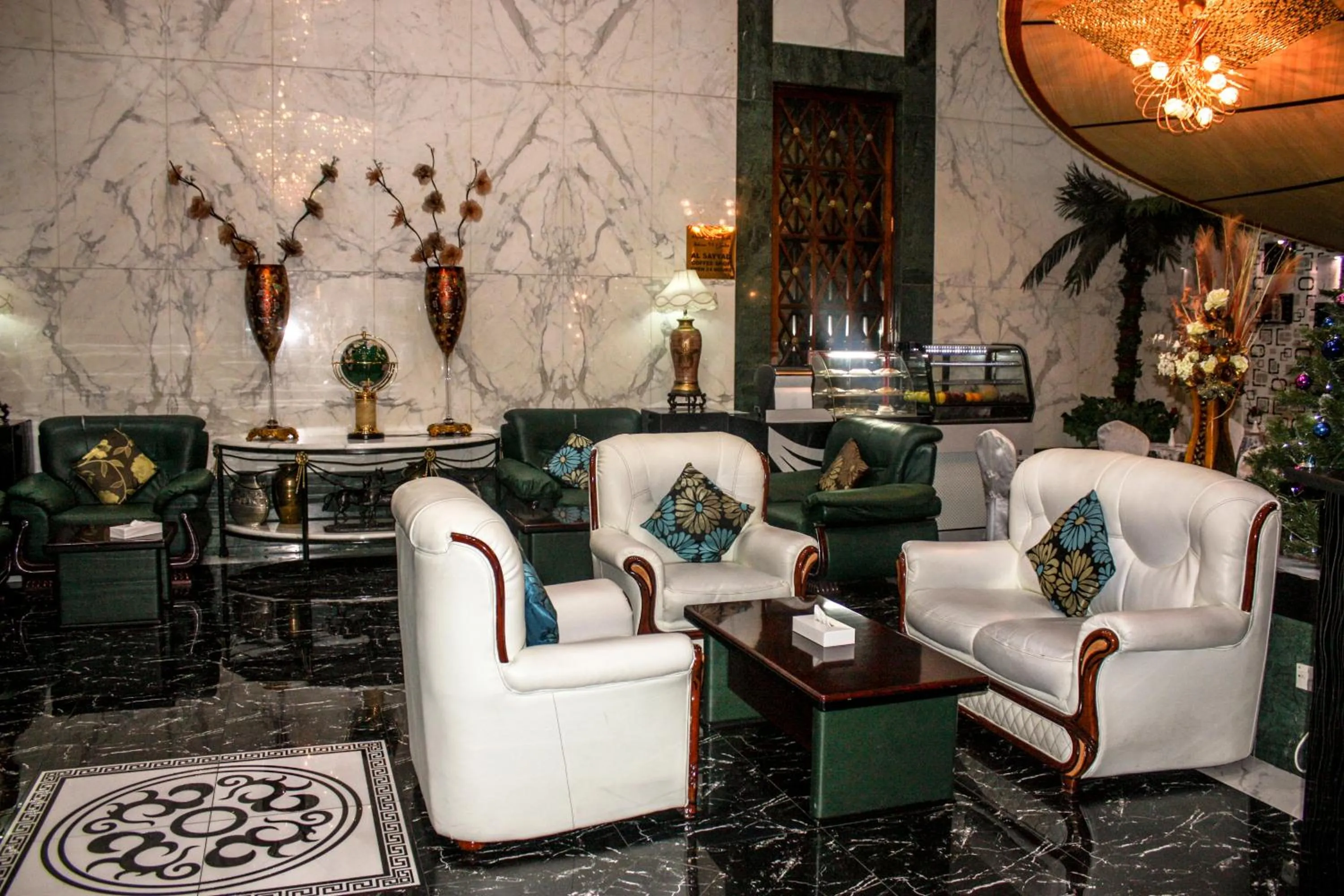 Decorative detail in Grand Mayfair Hotel